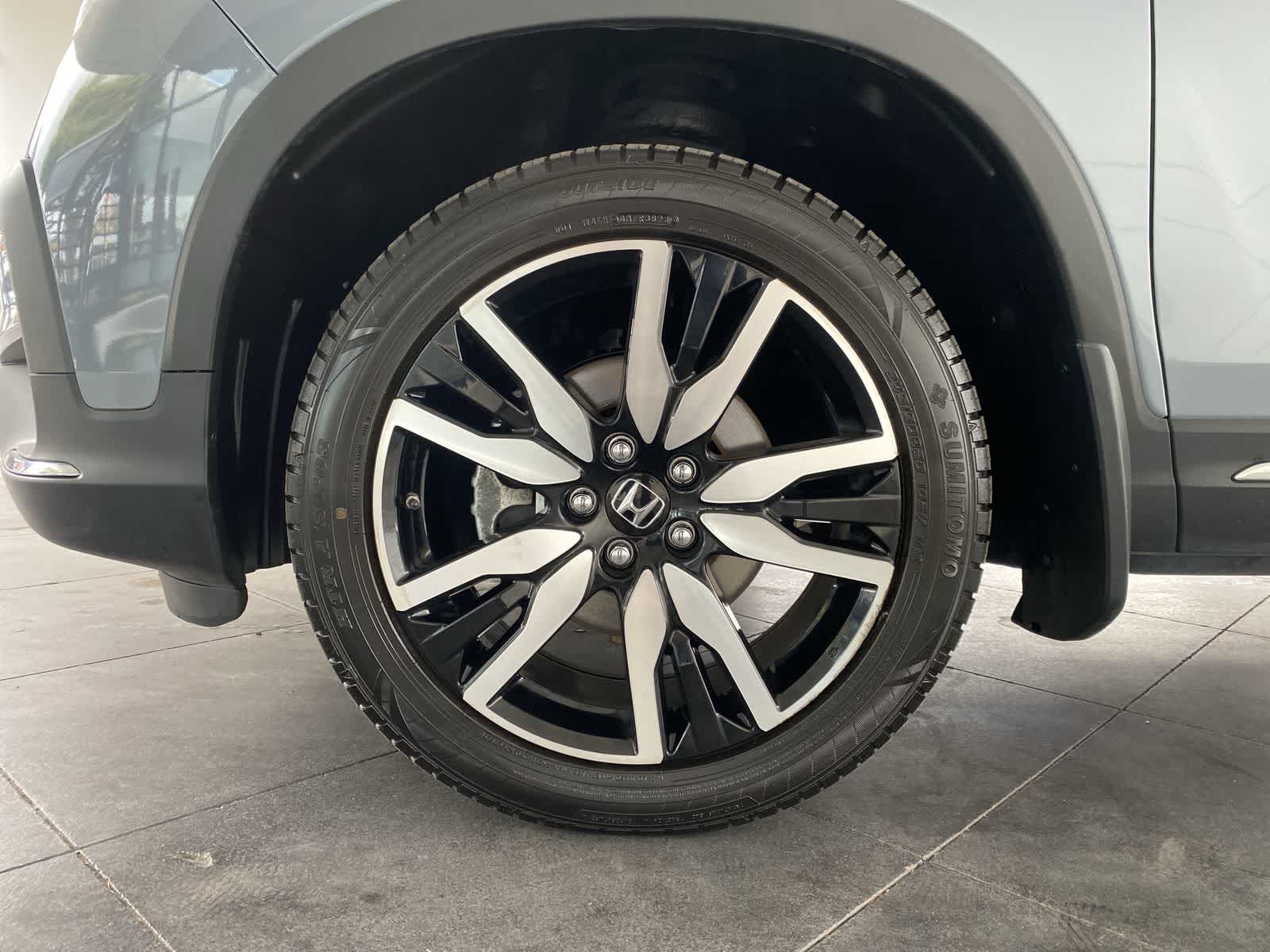 2022 Honda Pilot Touring 16