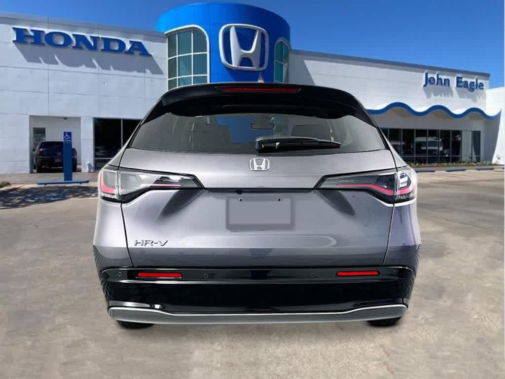 Thumbnail: 2026 Honda HR-V - 3