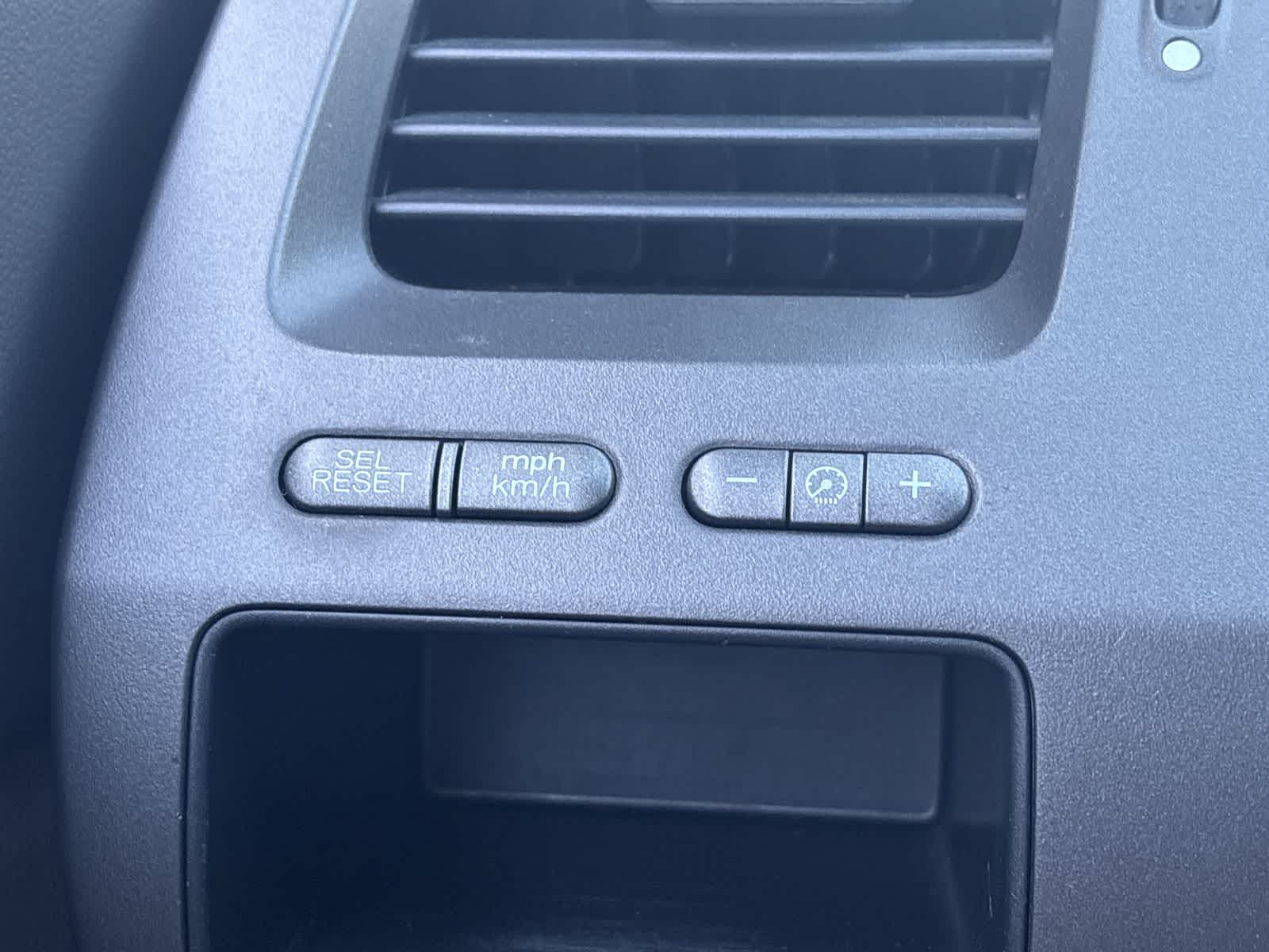 Thumbnail: 2010 Honda Civic - 32