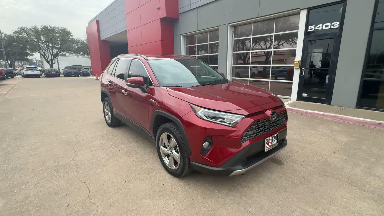 Thumbnail: 2019 Toyota RAV4 - 2