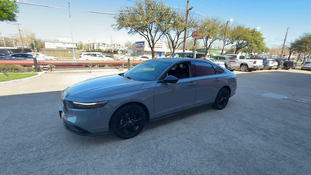 Used 2025 Honda Accord SE Sedan