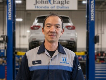 Staff member Chao Jian Wu from ID_247504