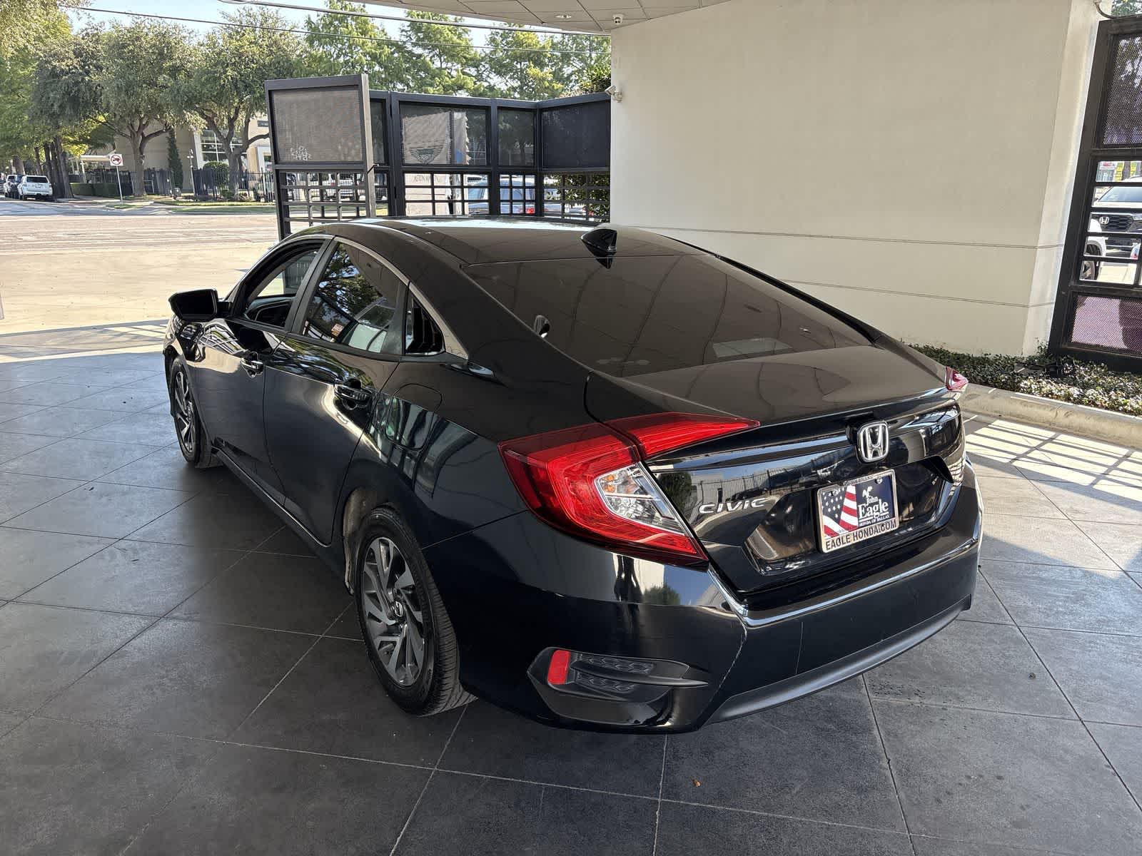 2017 Honda Civic EX photo 3