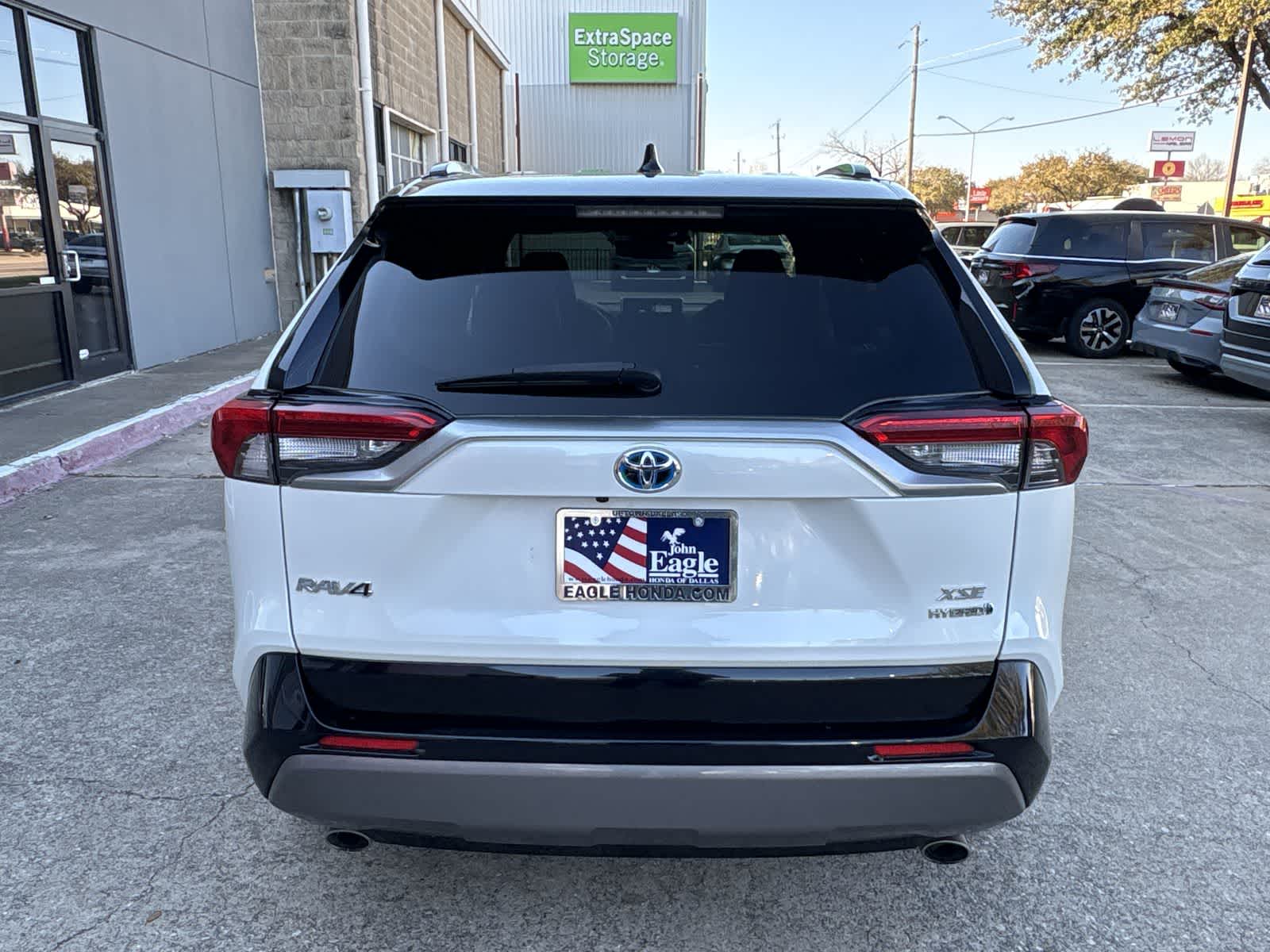 Thumbnail: 2020 Toyota RAV4 - 13