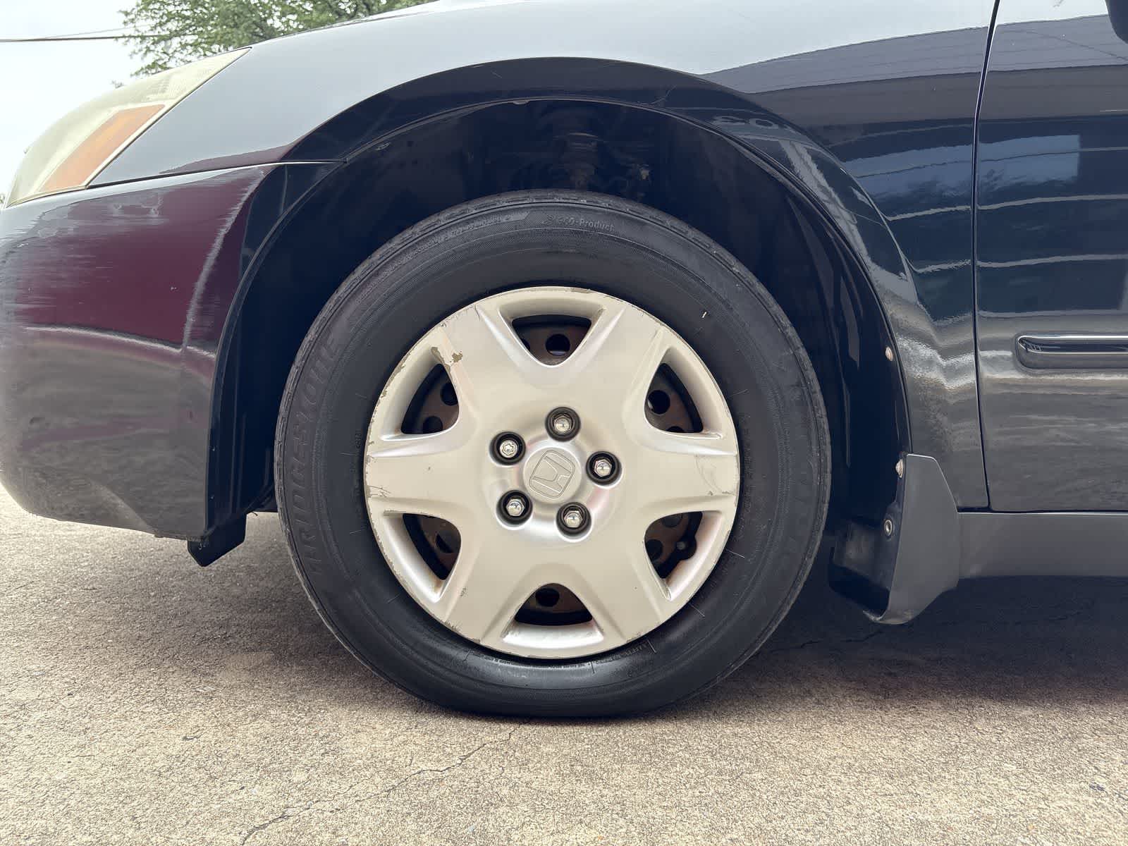 Thumbnail: 2005 Honda Accord - 8