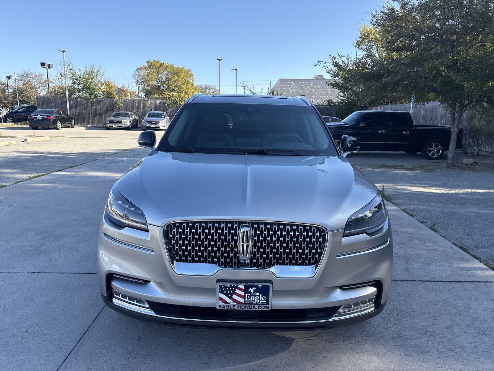 Thumbnail: 2020 Lincoln Aviator - 6