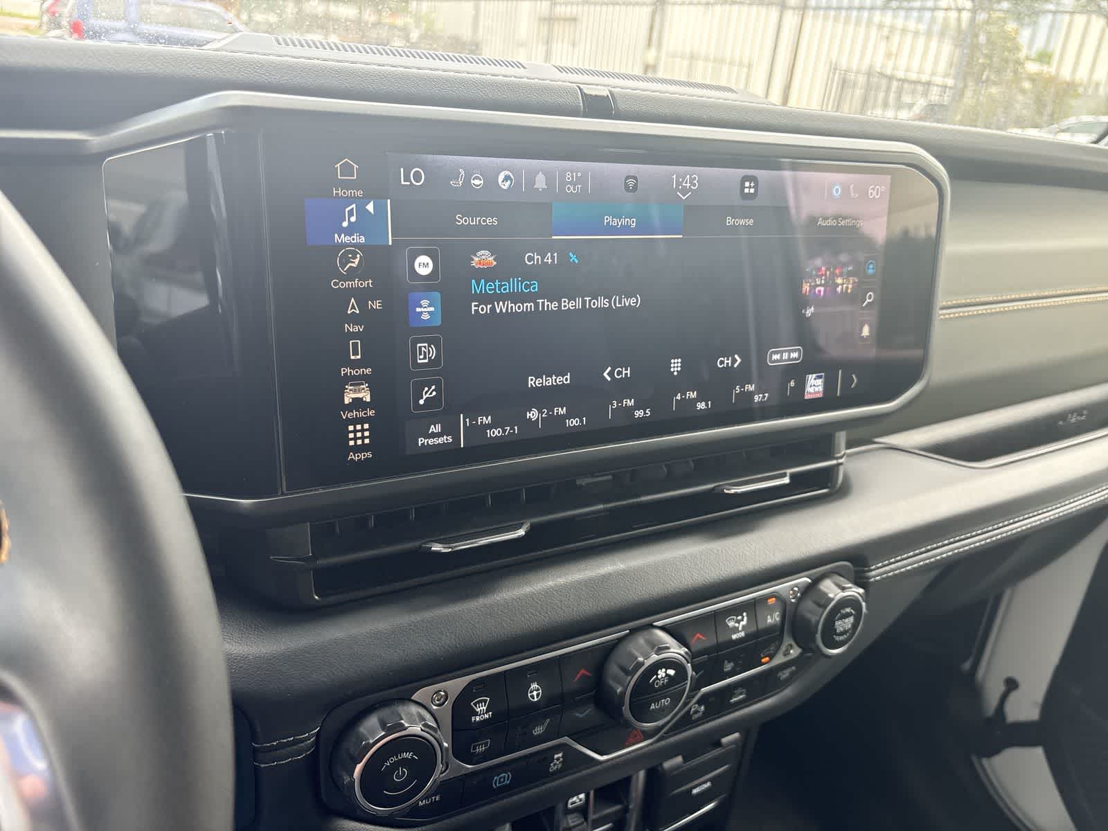 Thumbnail: 2024 Jeep Wrangler - 19