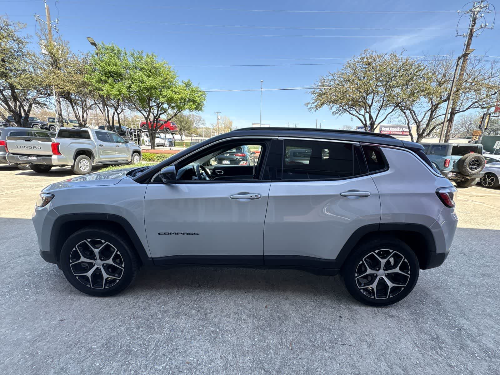 Thumbnail: 2024 Jeep Compass - 3