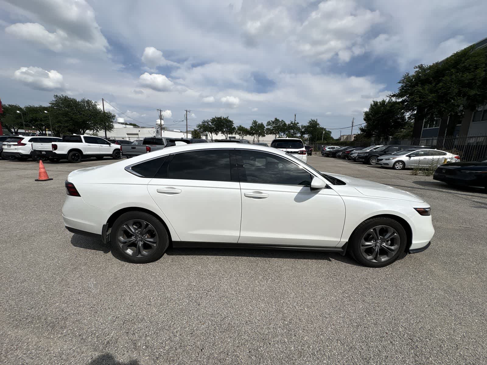 Thumbnail: 2024 Honda Accord - 6