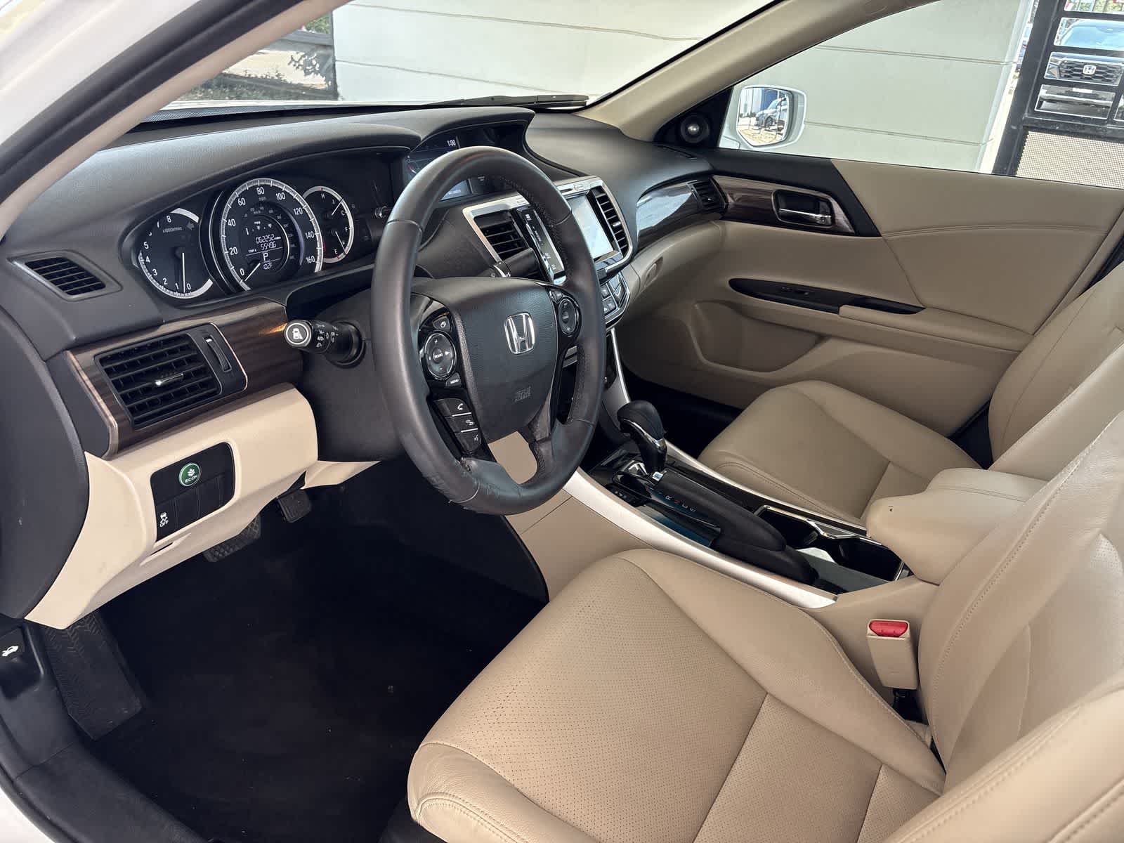 Thumbnail: 2017 Honda Accord - 2