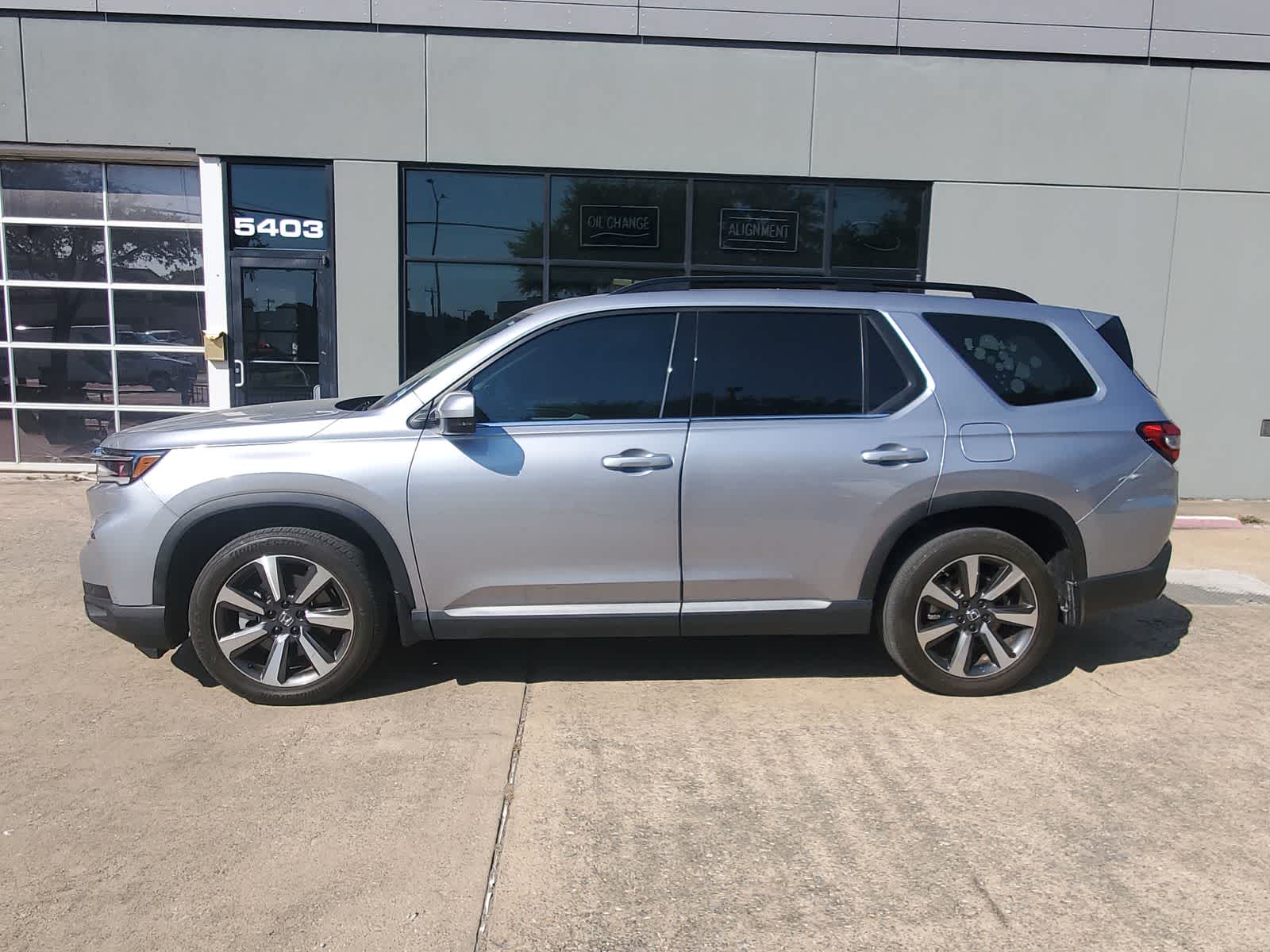 Thumbnail: 2024 Honda Pilot - 2