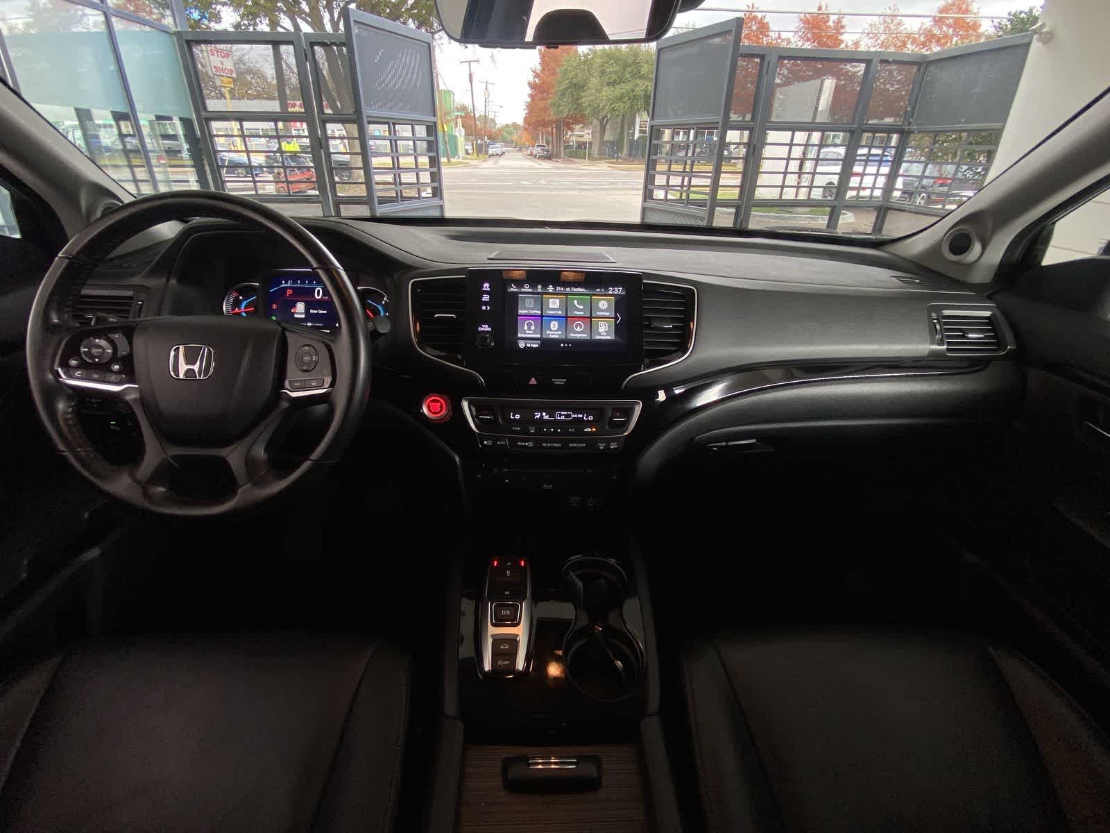 2022 Honda Pilot Touring 17