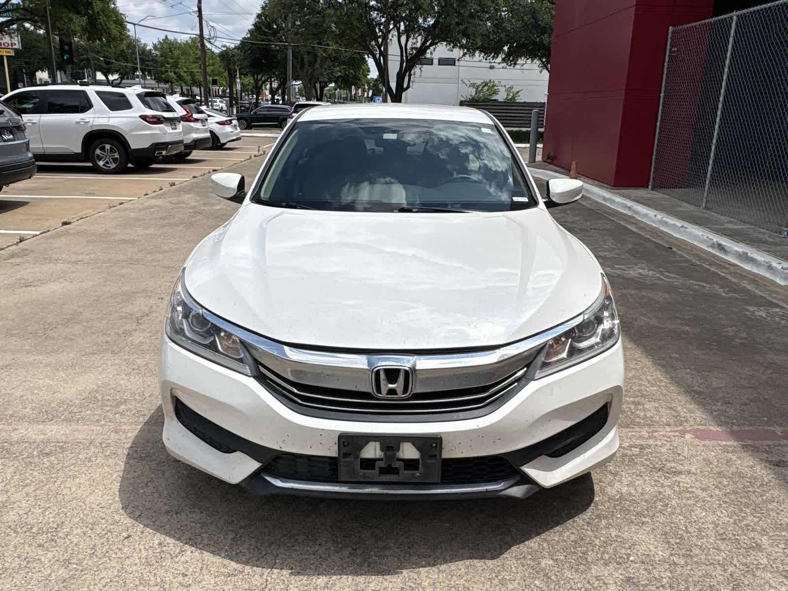 Thumbnail: 2017 Honda Accord - 7