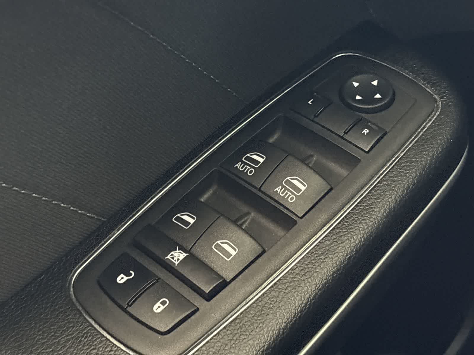 Thumbnail: 2023 Dodge Charger - 32