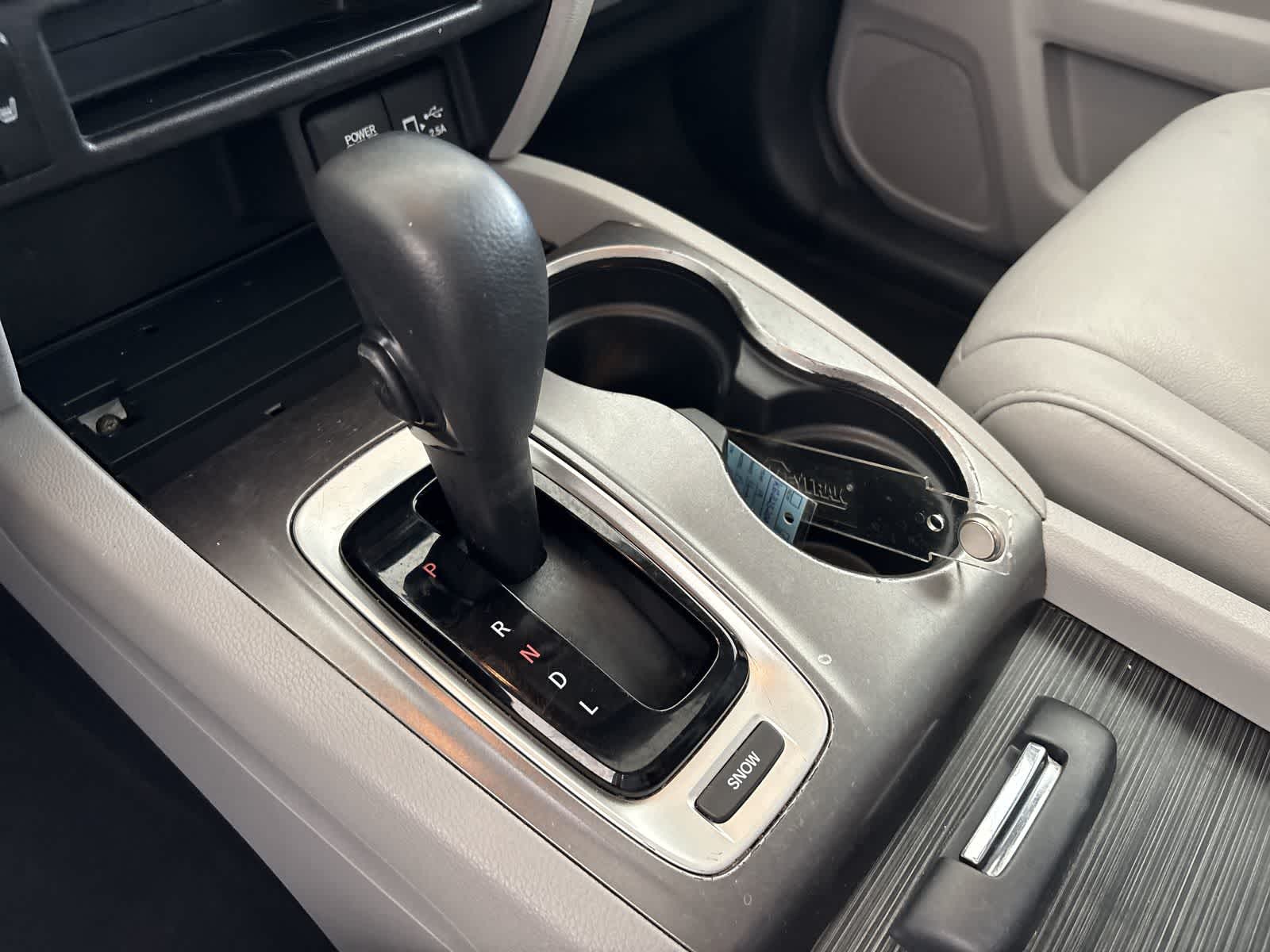 Thumbnail: 2019 Honda Pilot - 16