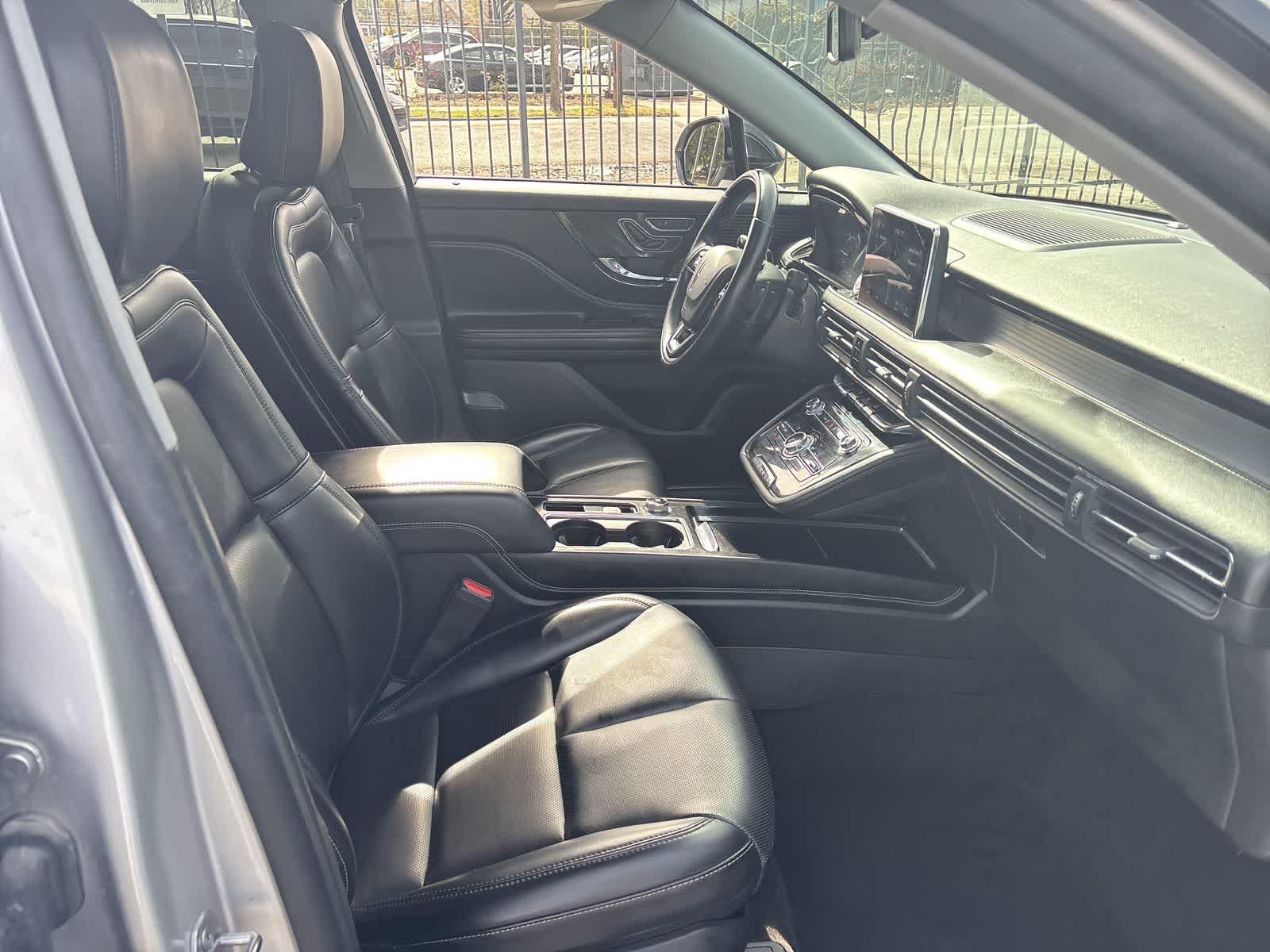 Thumbnail: 2020 Lincoln Corsair - 25