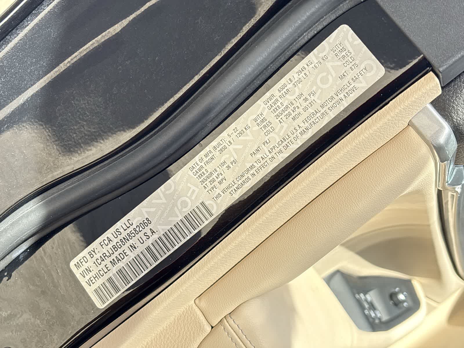 Thumbnail: 2022 Jeep Grand Cherokee - 41