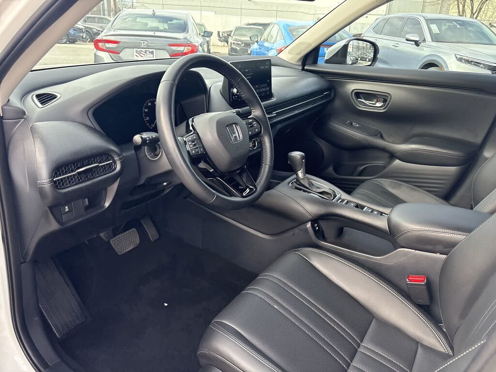 Used 2025 Honda HR-V EX-L SUV