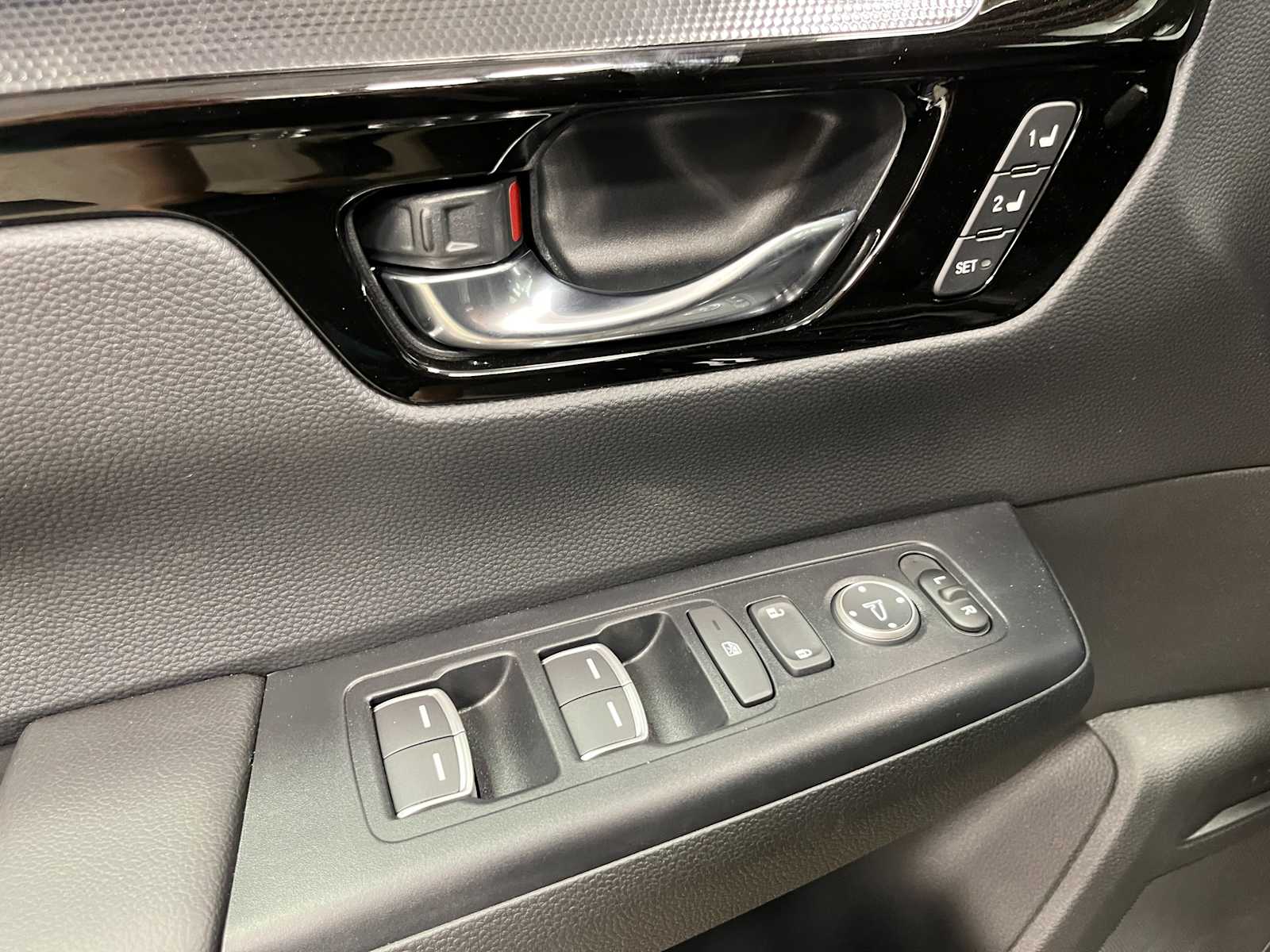 Thumbnail: 2026 Honda CR-V - 14