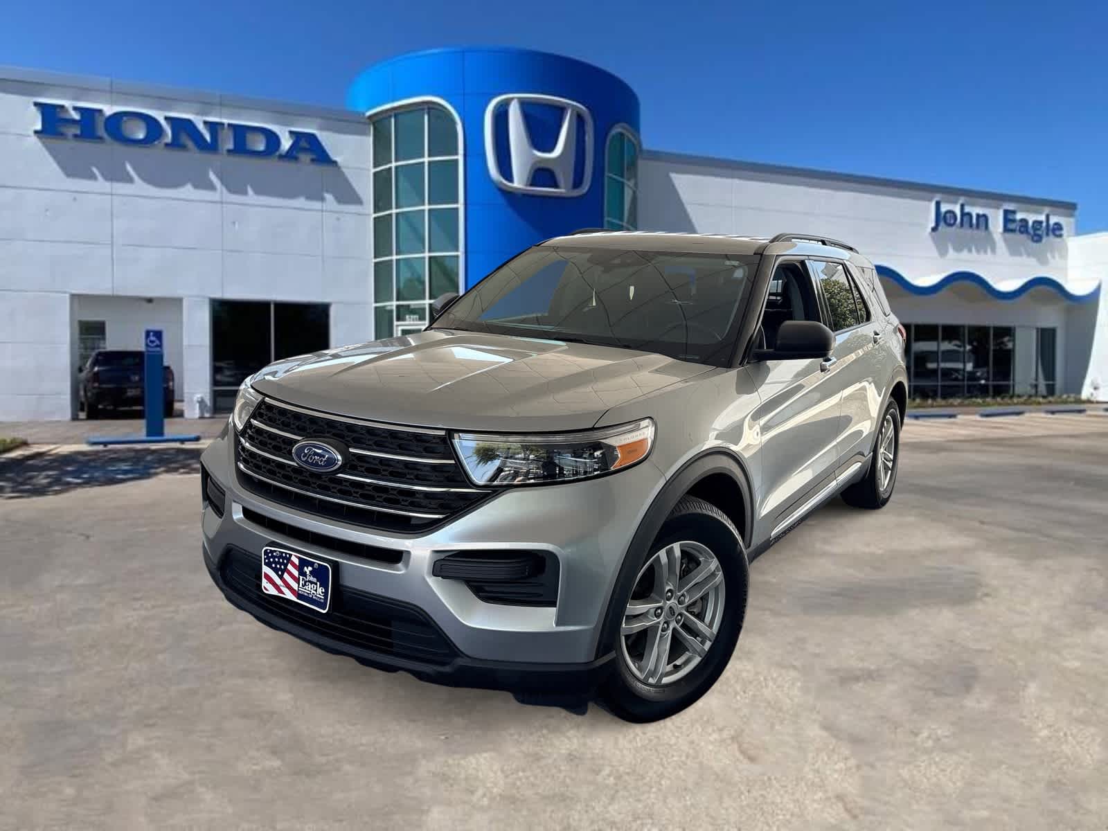 Thumbnail: 2022 Ford Explorer - 1