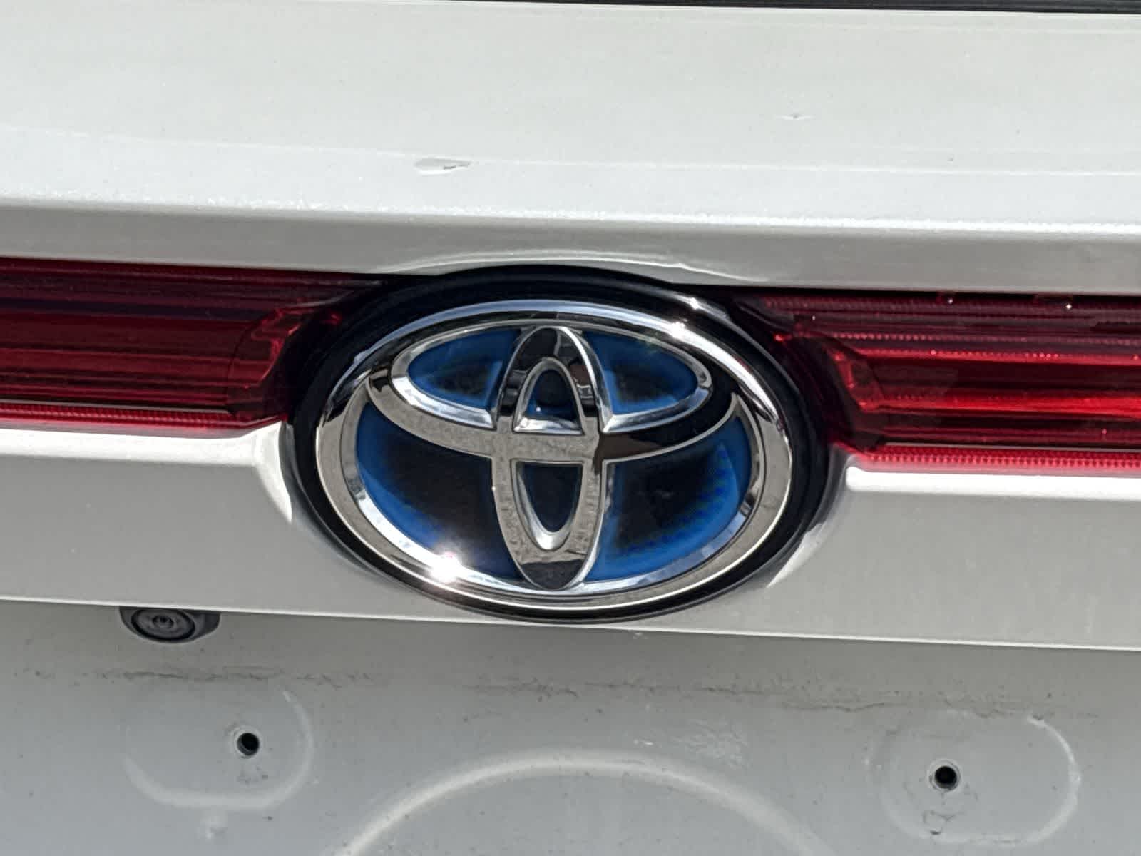 Thumbnail: 2024 Toyota Venza - 10