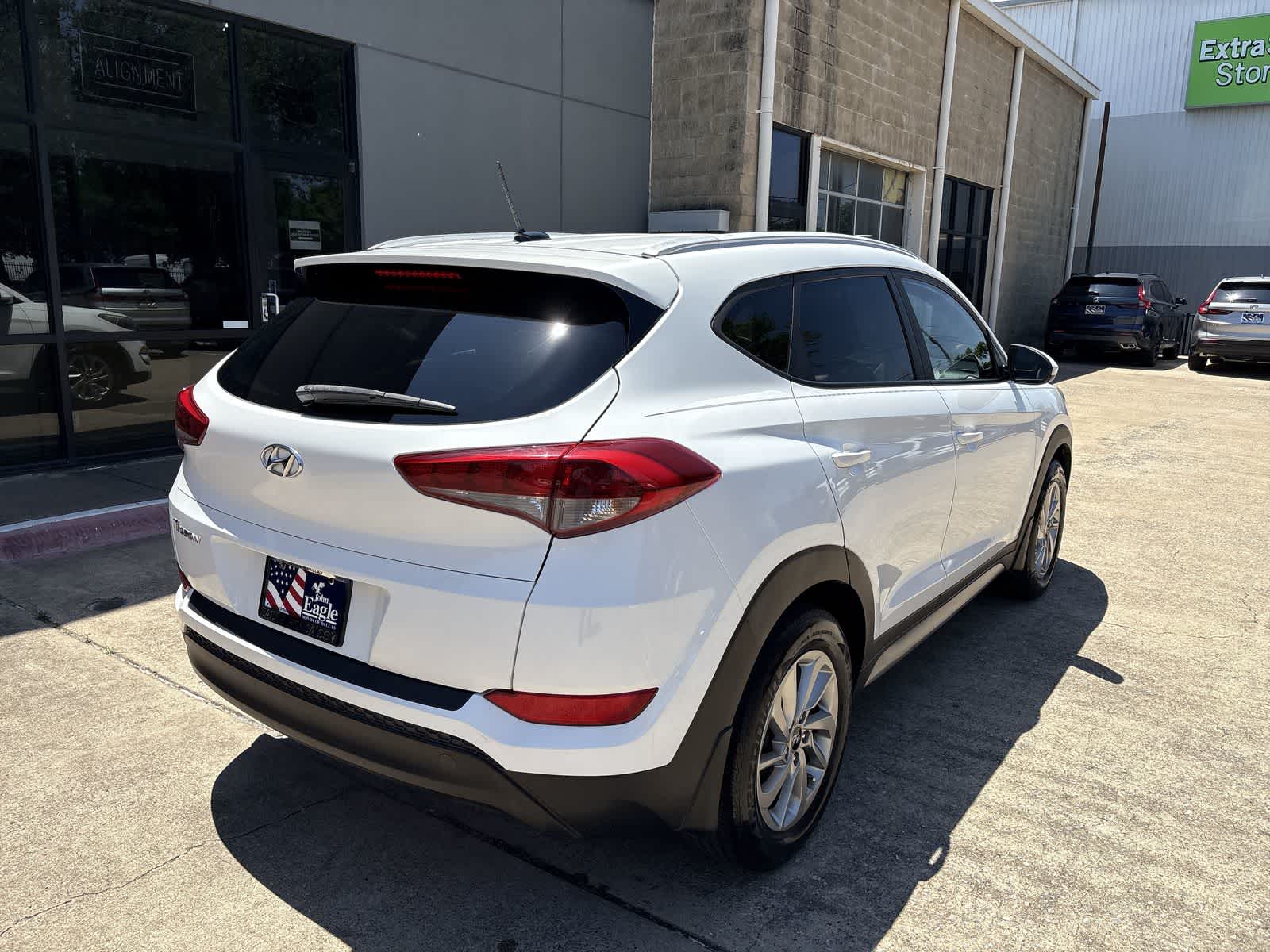 Thumbnail: 2017 Hyundai Tucson - 32