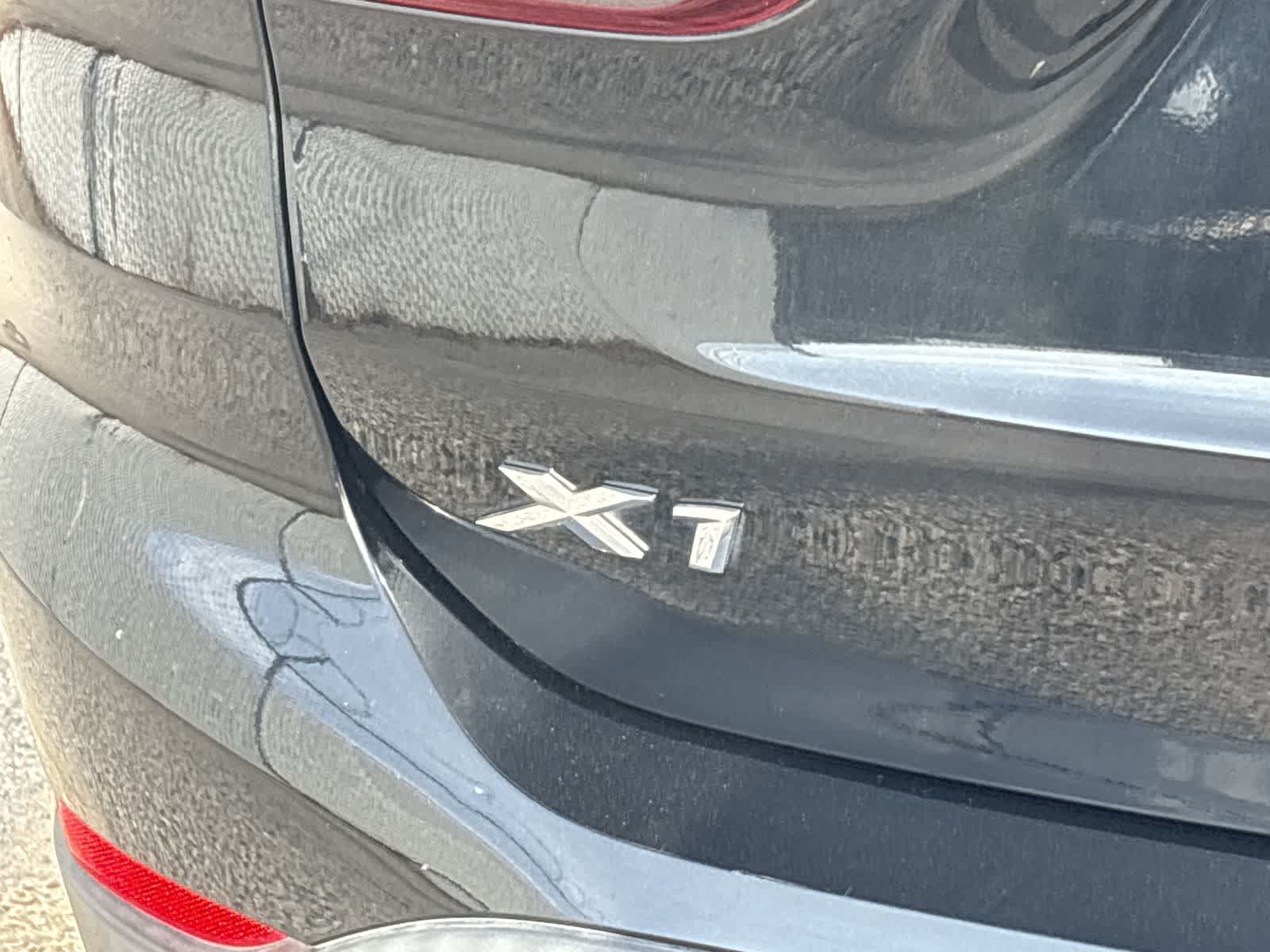 Thumbnail: 2021 BMW X1 - 7