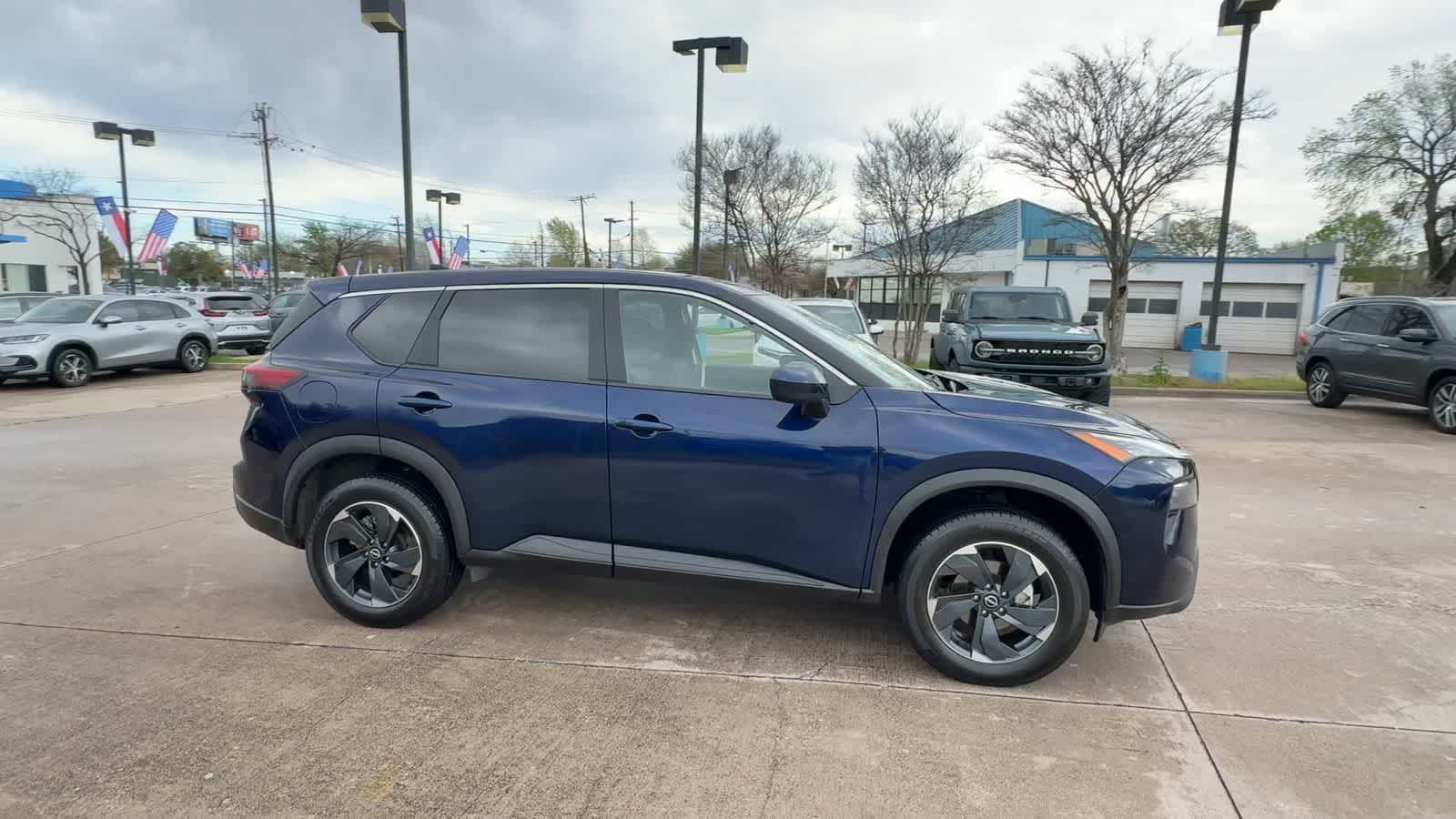 Thumbnail: 2025 Nissan Rogue - 9