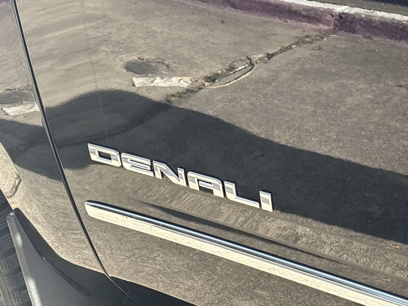 Thumbnail: 2019 GMC Yukon - 30