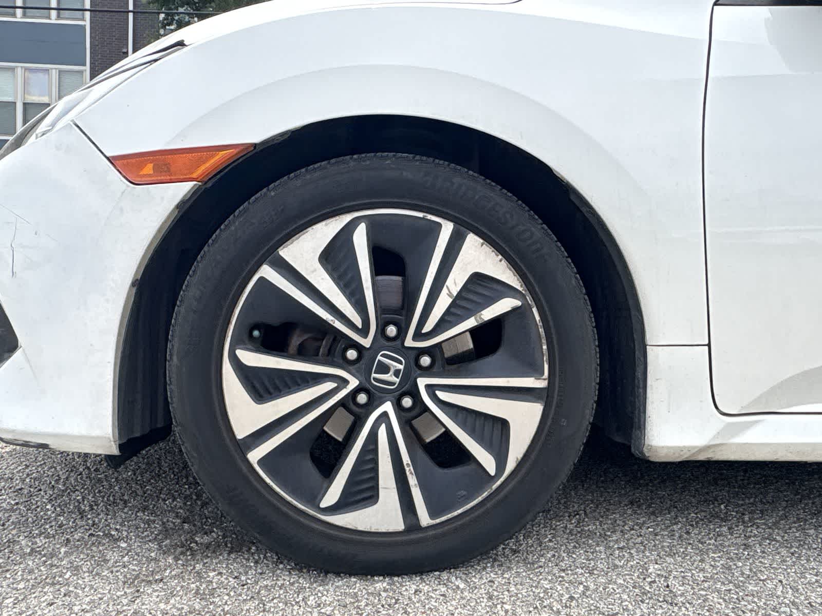 Thumbnail: 2017 Honda Civic - 11