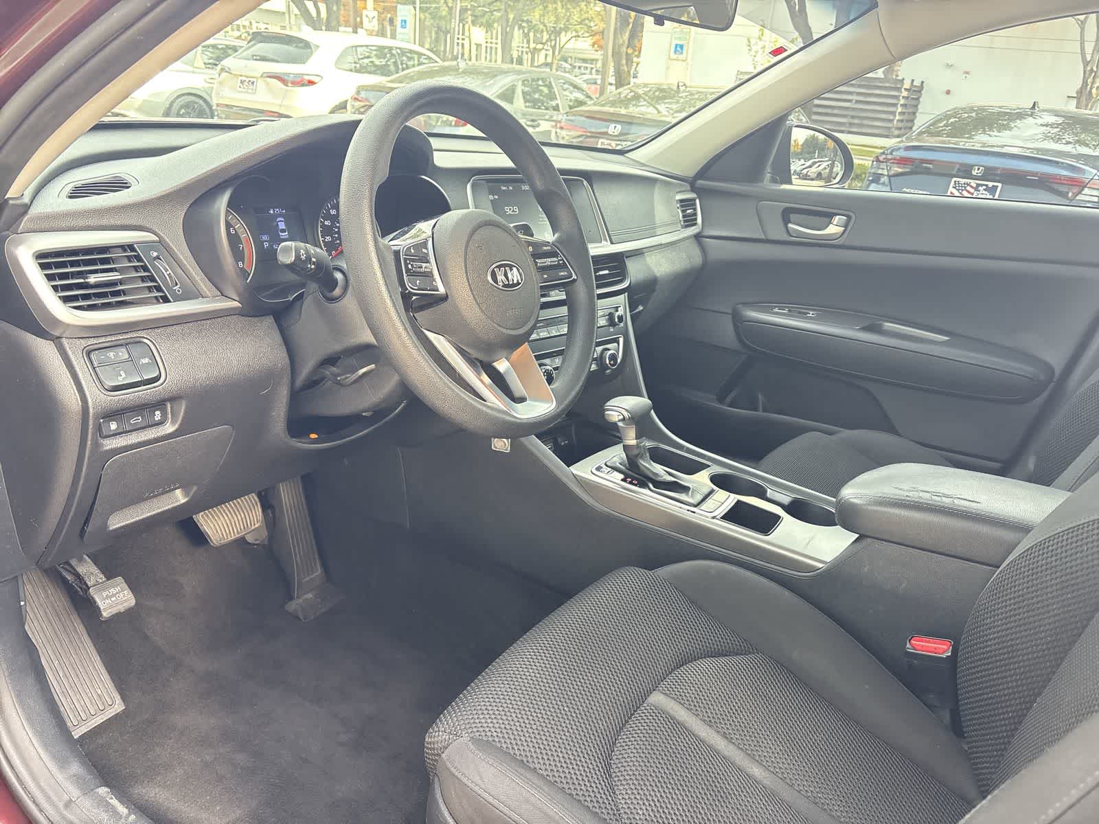 Thumbnail: 2019 Kia Optima - 2