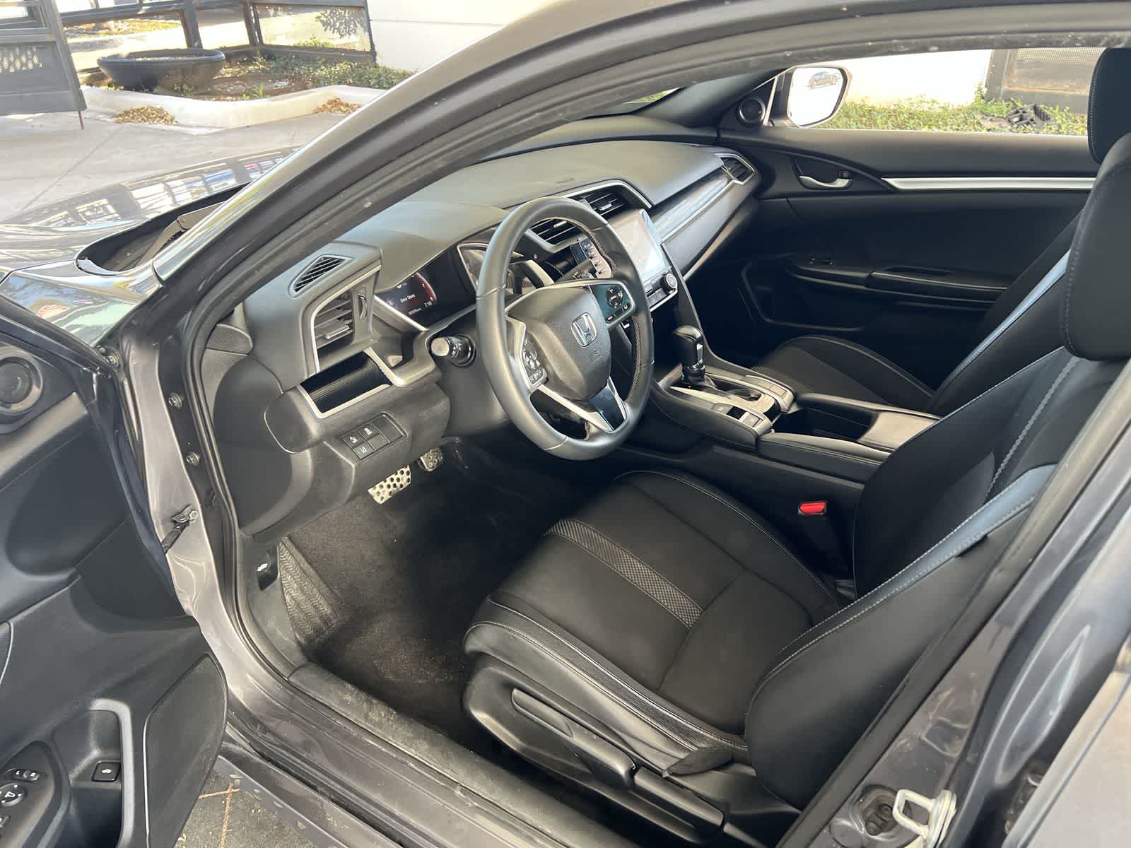 2021 Honda Civic Sport photo 2