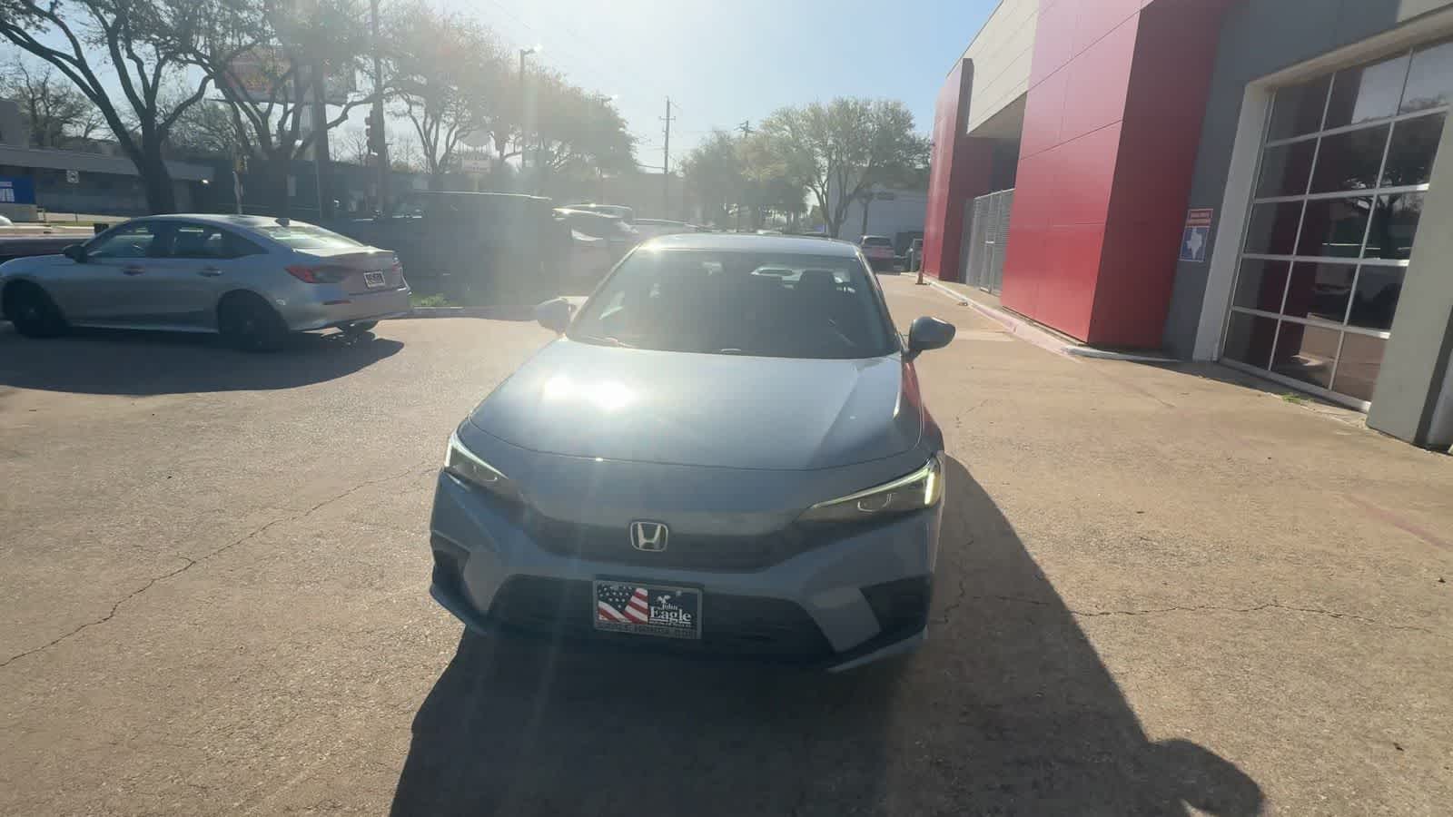 Thumbnail: 2023 Honda Civic - 3