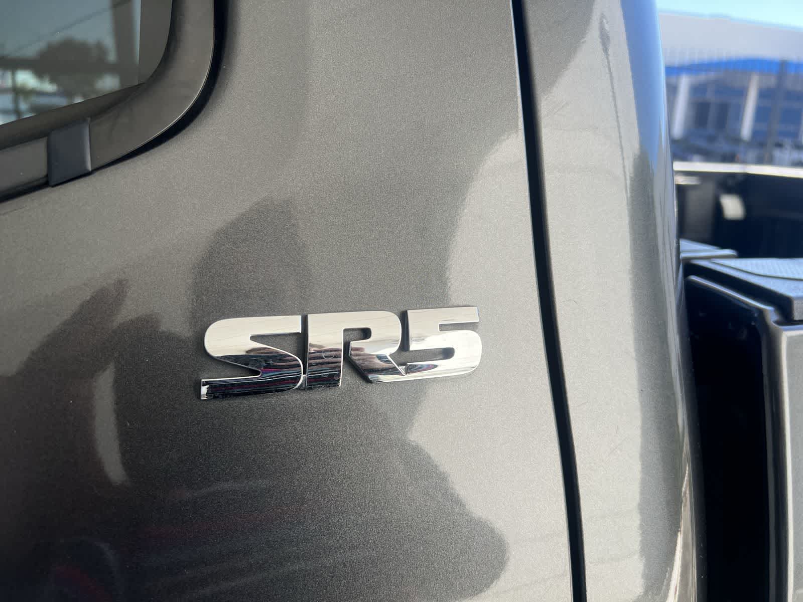 Thumbnail: 2018 Toyota Tacoma - 28