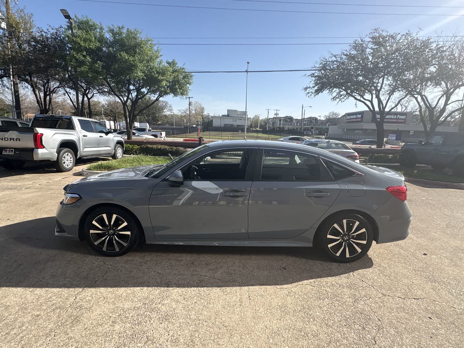 Thumbnail: 2023 Honda Civic - 11