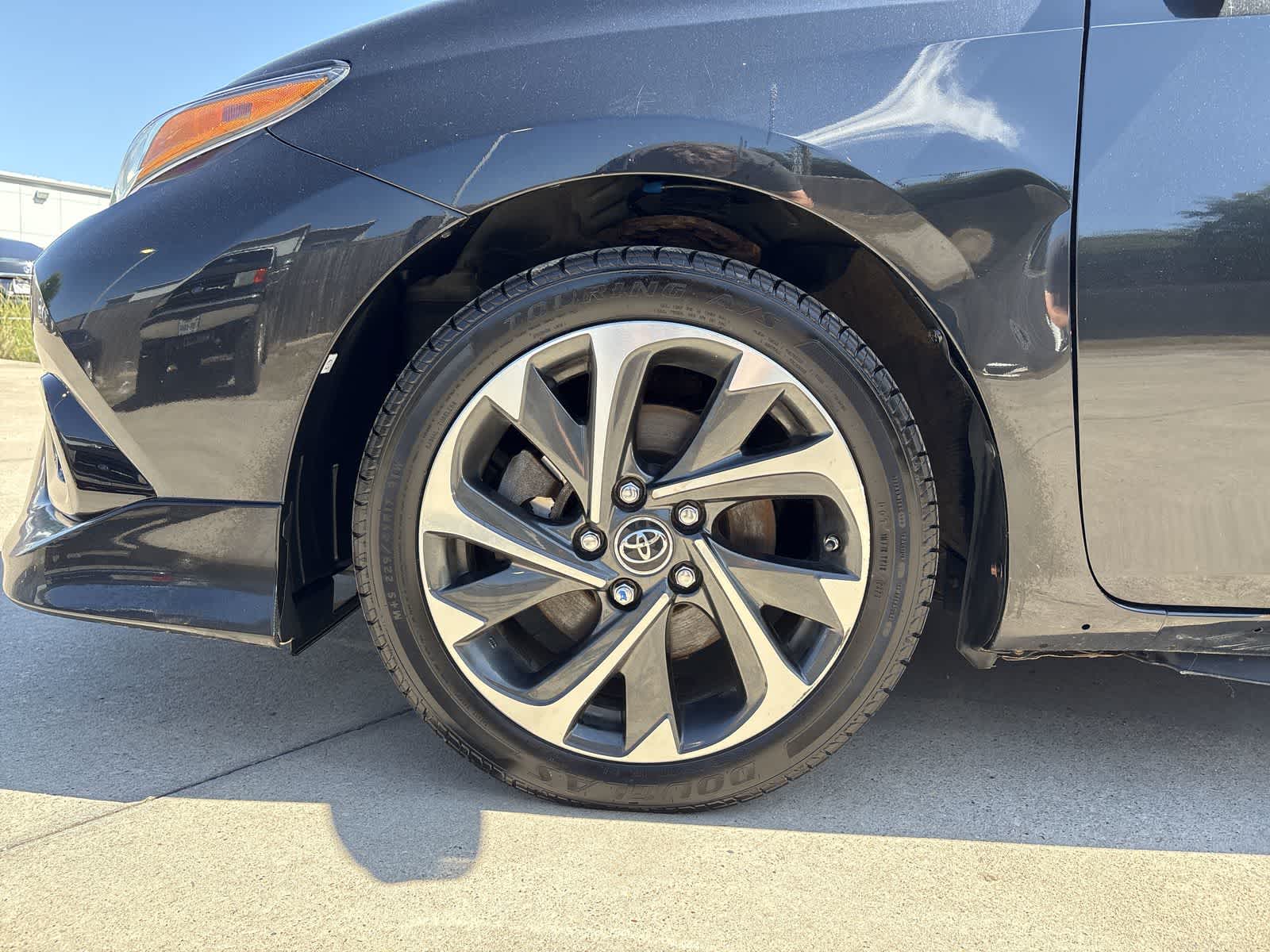 Thumbnail: 2017 Toyota Corolla iM - 8