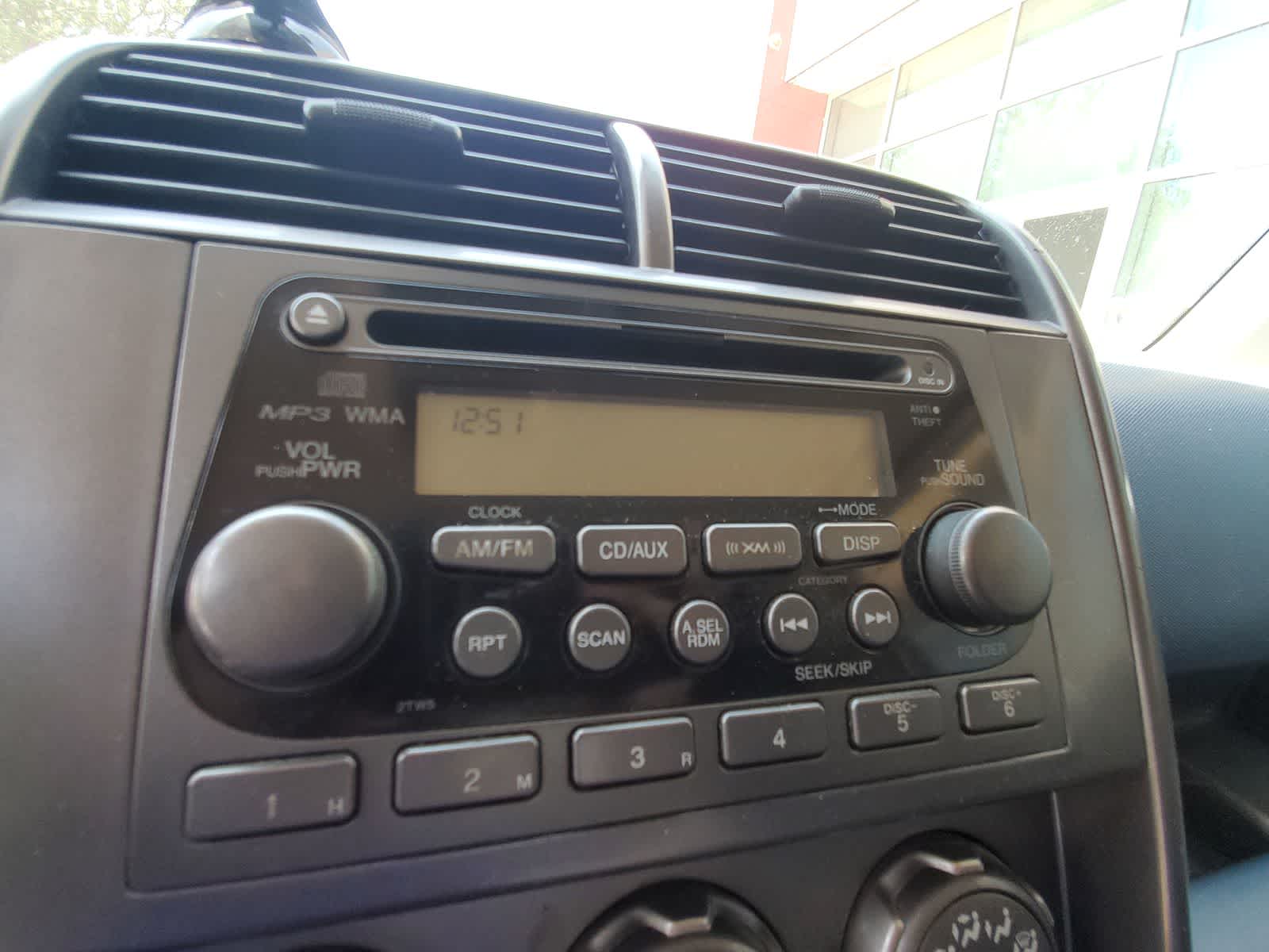 Thumbnail: 2006 Honda Element - 19