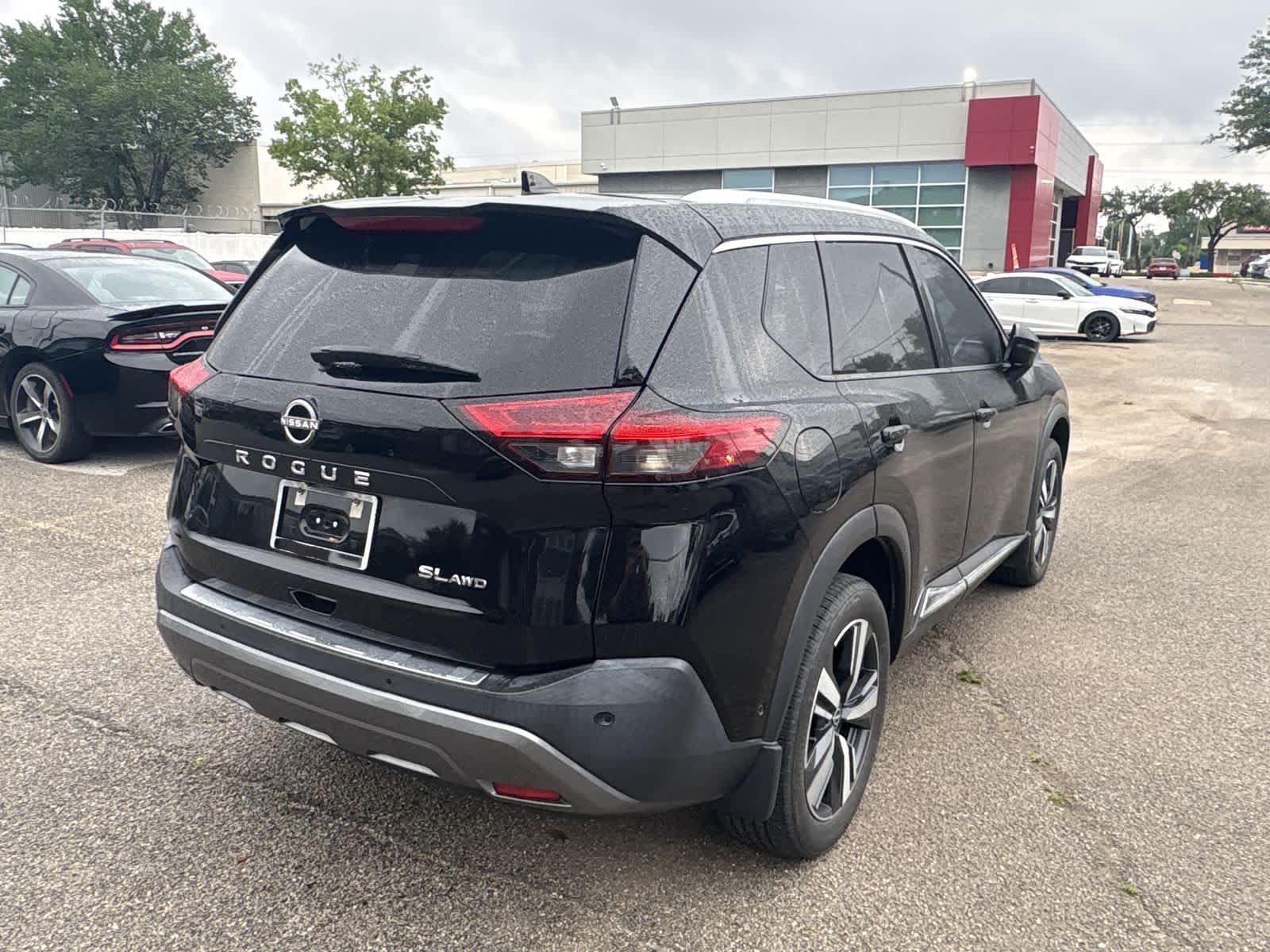 Thumbnail: 2023 Nissan Rogue - 6