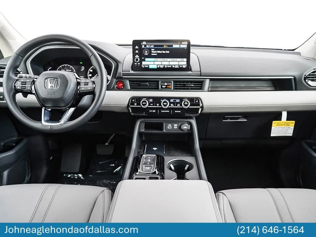 Thumbnail: 2025 Honda Pilot - 13