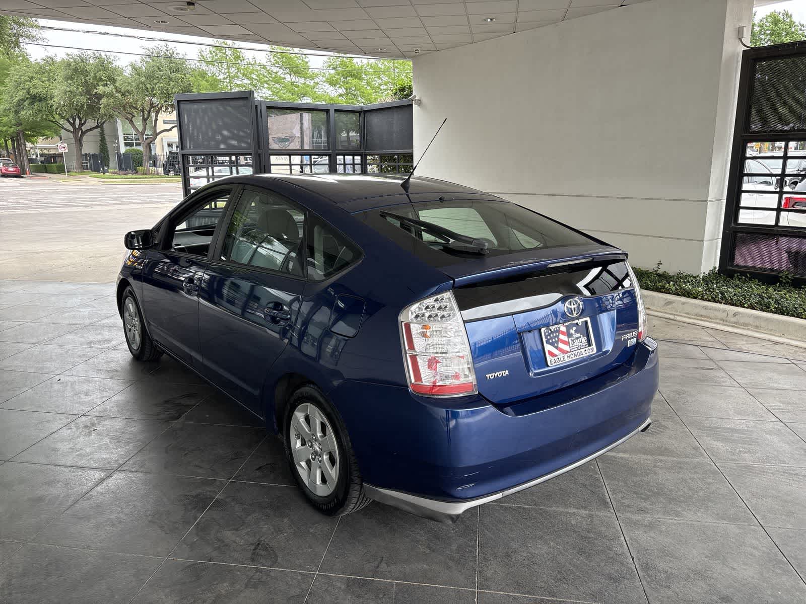 2009 Toyota Prius  4
