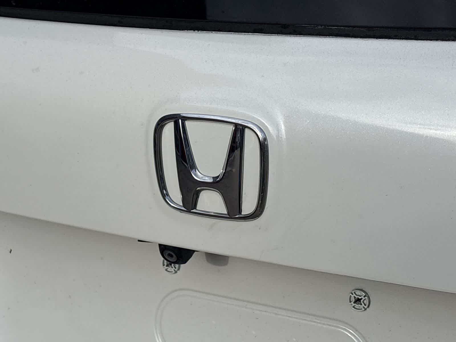 Thumbnail: 2018 Honda Pilot - 7