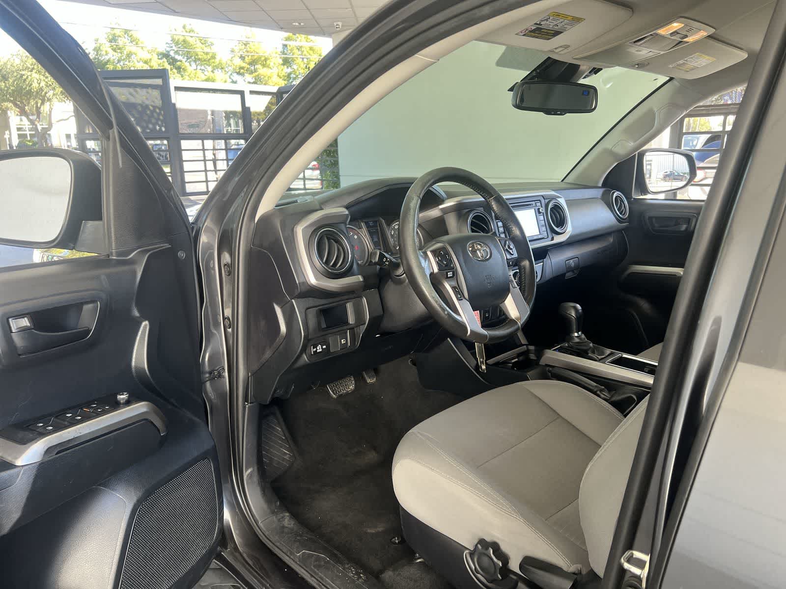 Thumbnail: 2018 Toyota Tacoma - 2