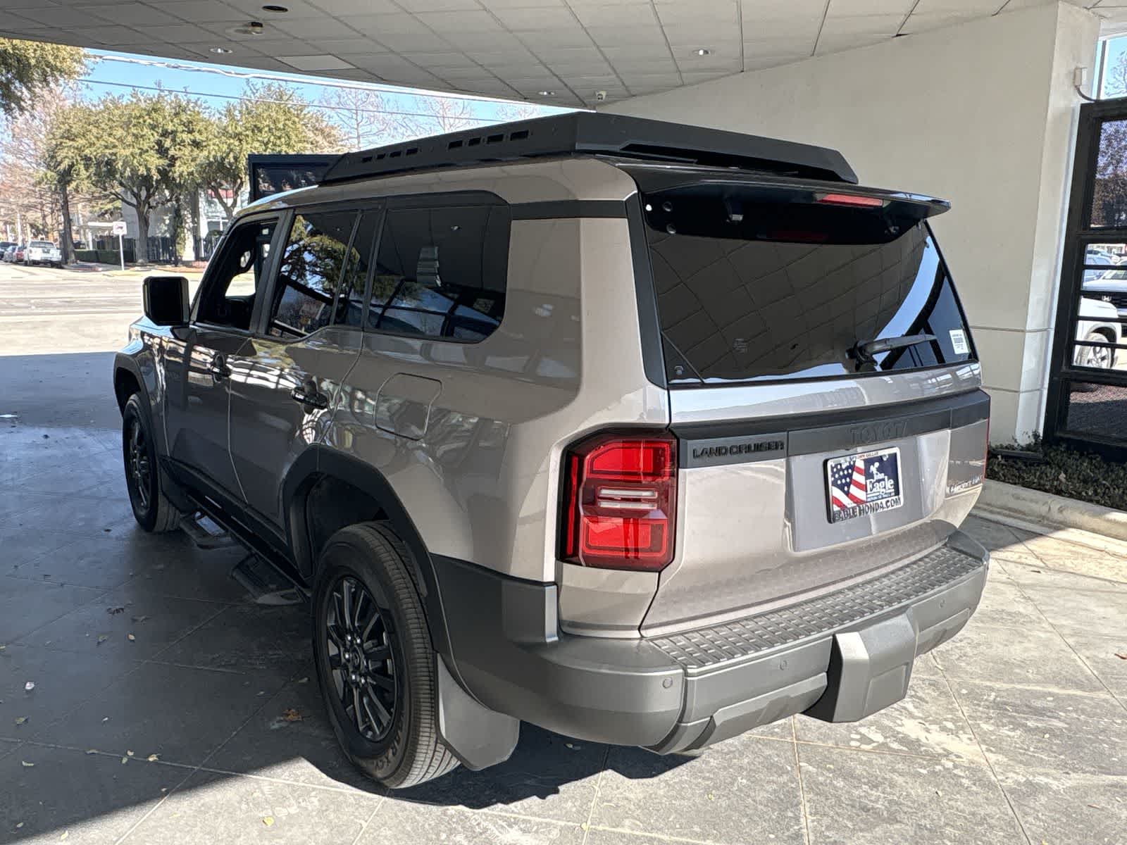 Thumbnail: 2025 Toyota Land Cruiser - 12