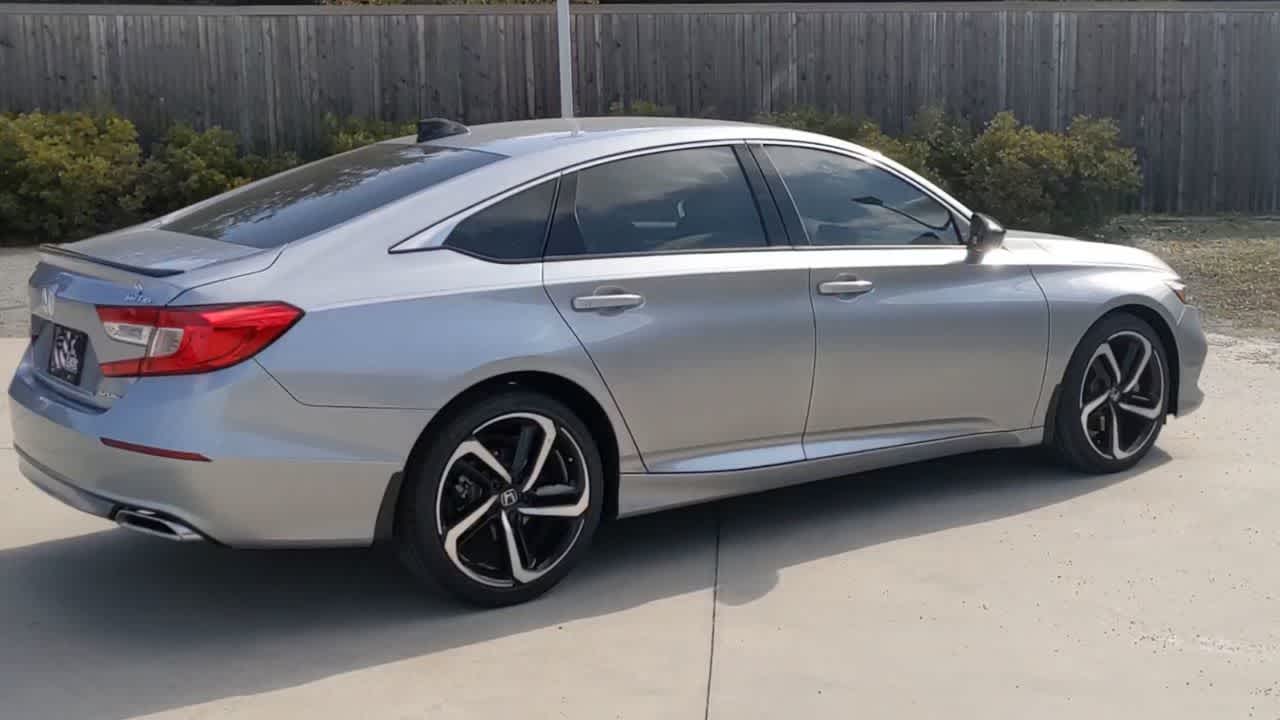 Thumbnail: 2022 Honda Accord - 8