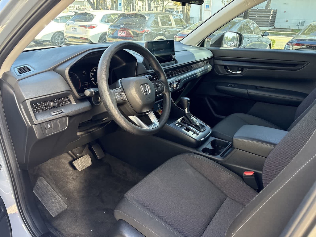 Used 2025 Honda CR-V LX SUV