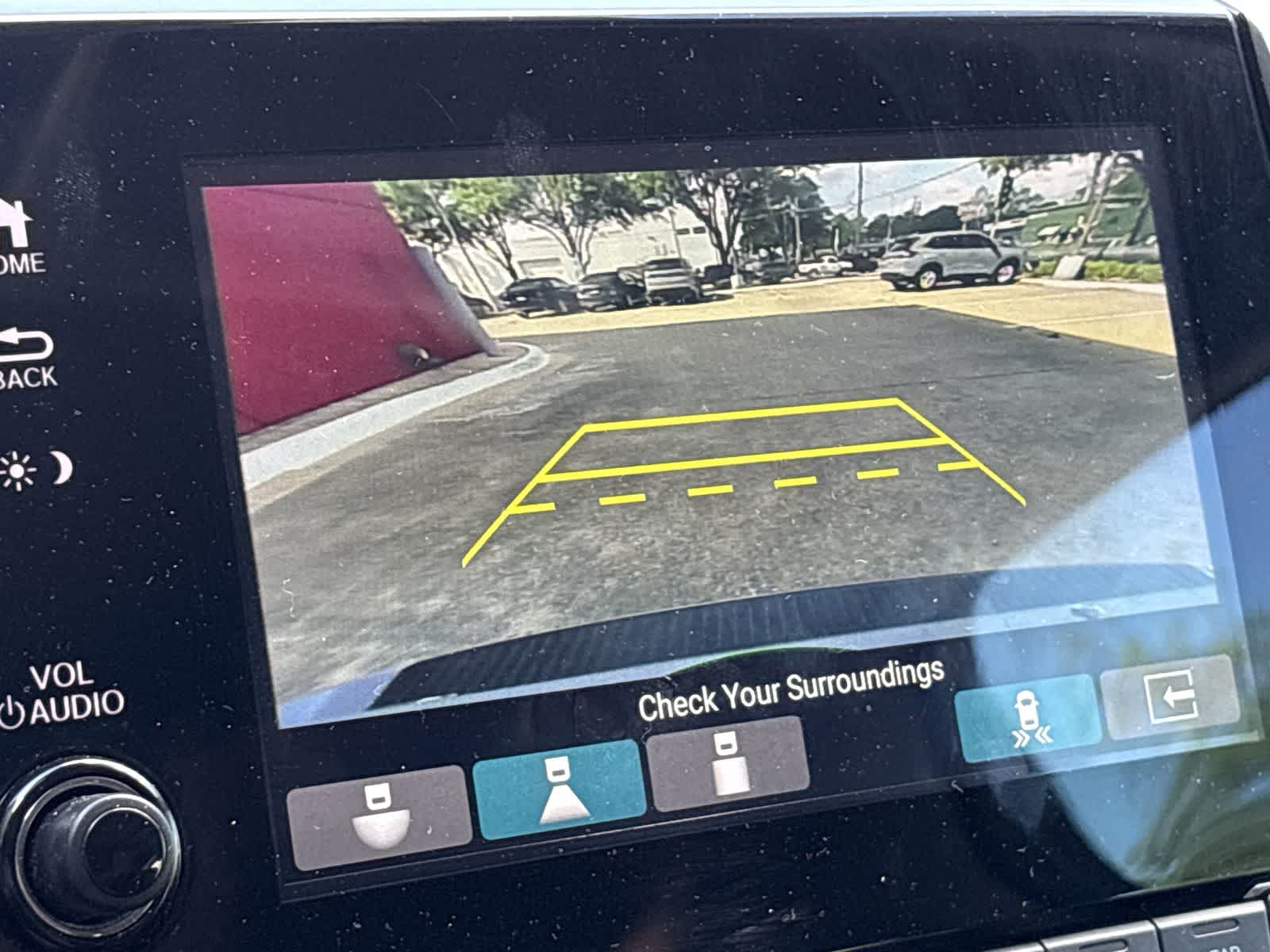 Thumbnail: 2023 Honda Odyssey - 26