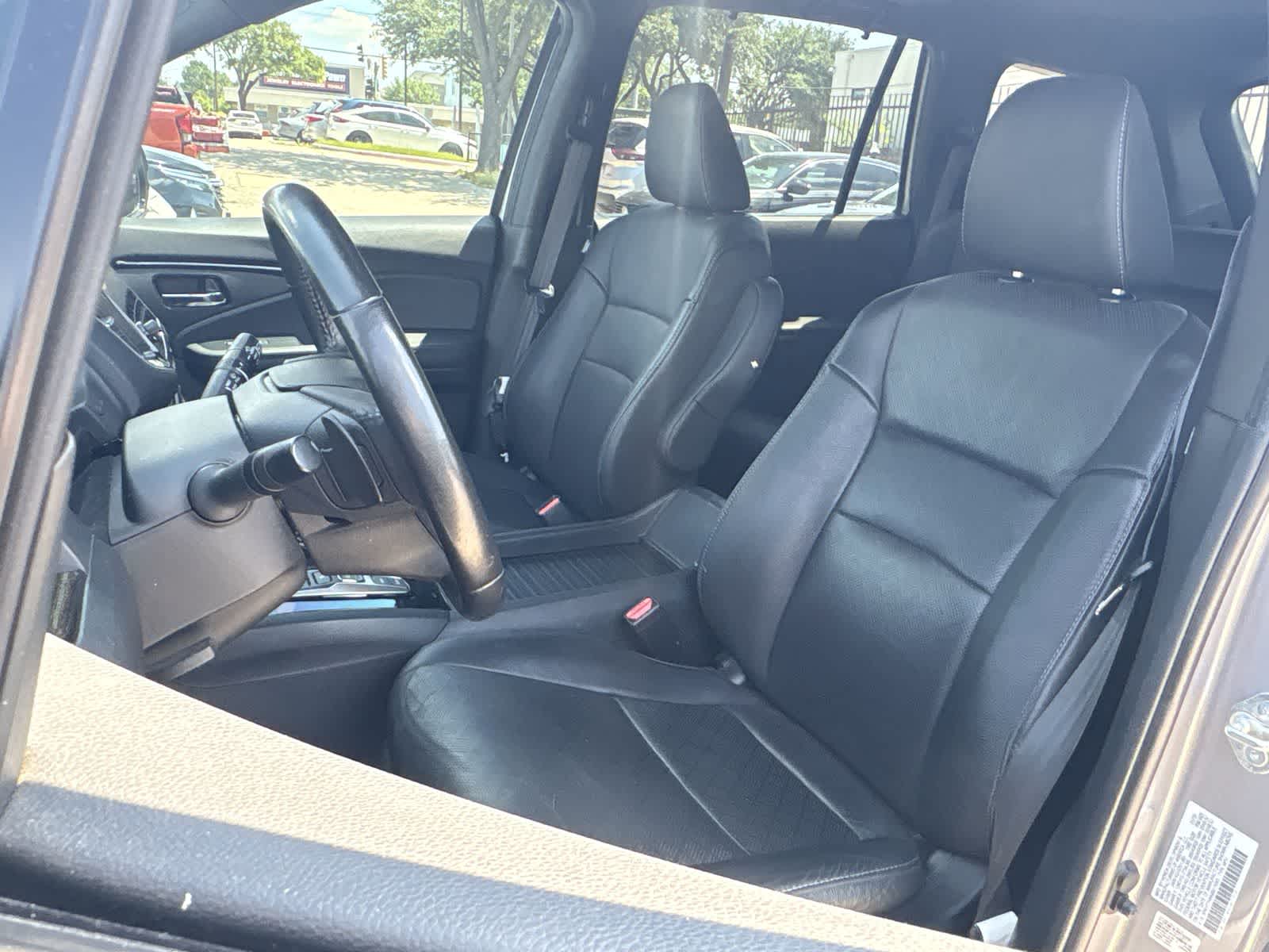 Thumbnail: 2021 Honda Passport - 13