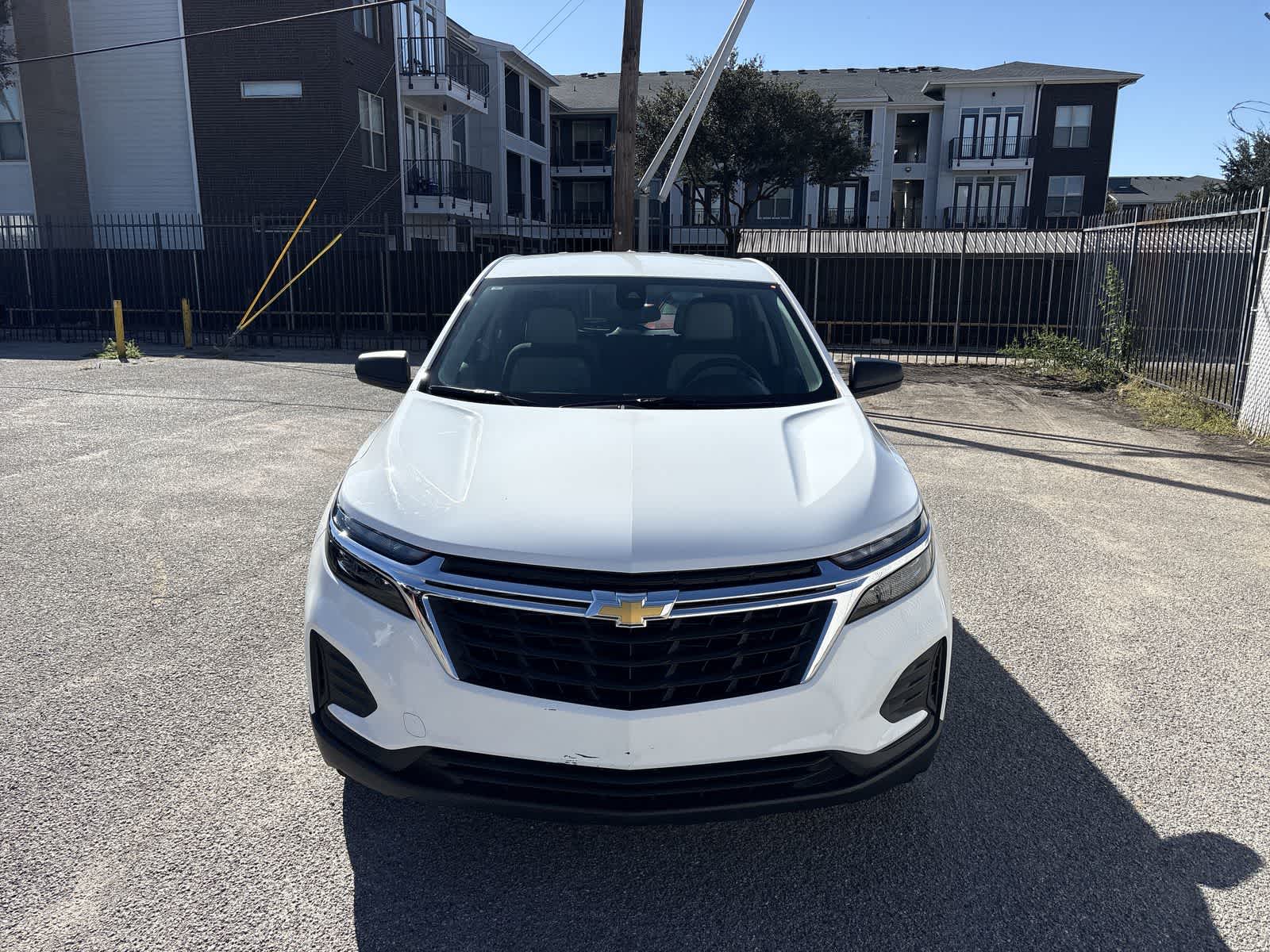 Thumbnail: 2023 Chevrolet Equinox - 6