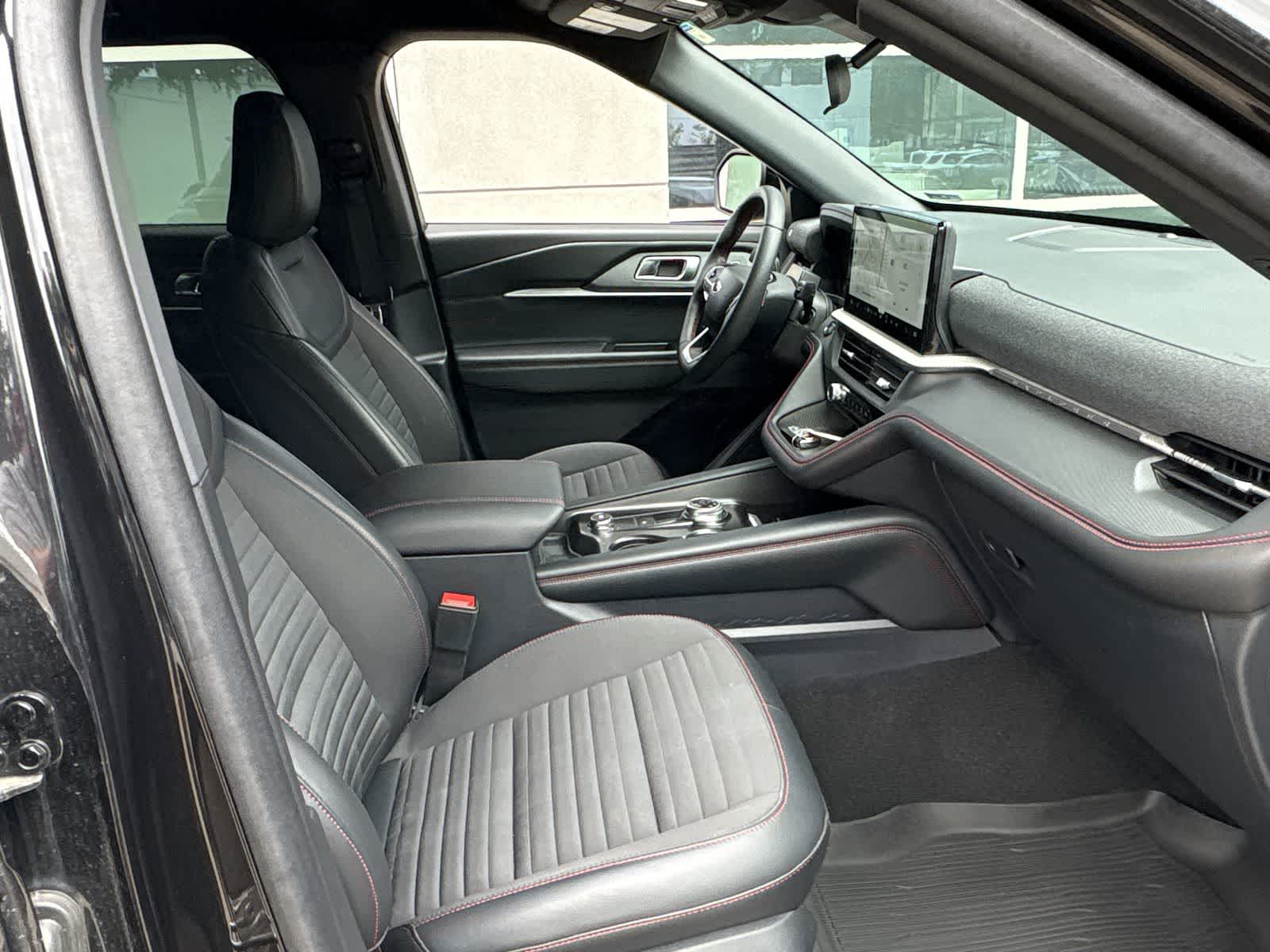 Thumbnail: 2025 Ford Explorer - 17