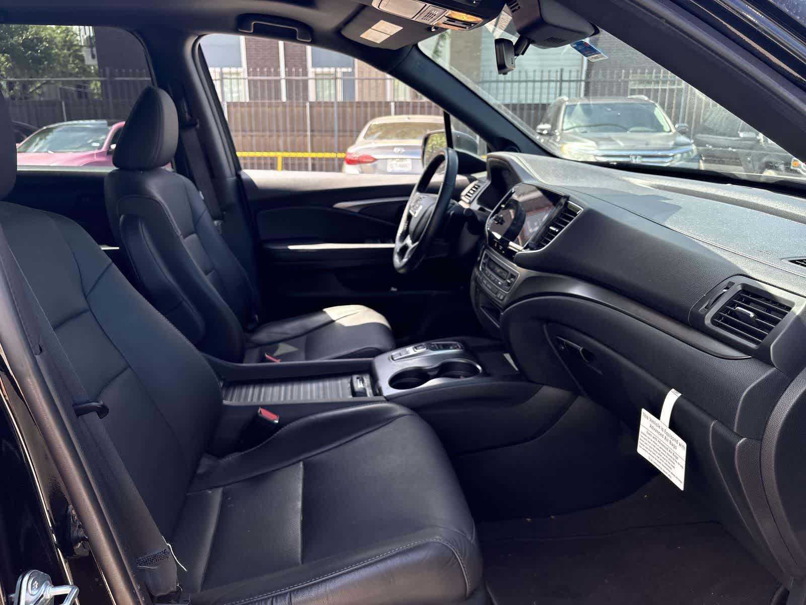 Thumbnail: 2023 Honda Passport - 15